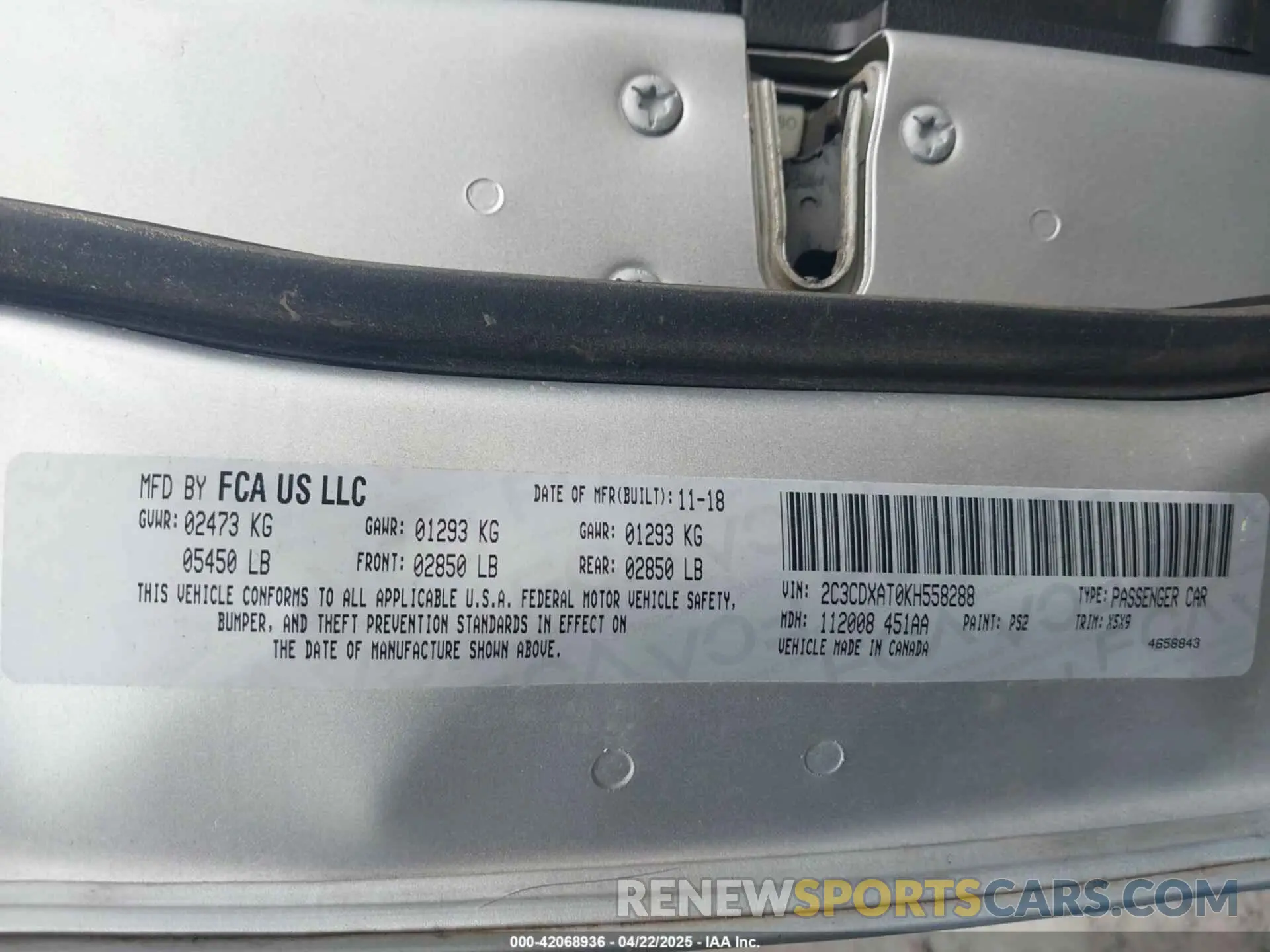 9 Photograph of a damaged car 2C3CDXAT0KH558288 DODGE CHARGER 2019