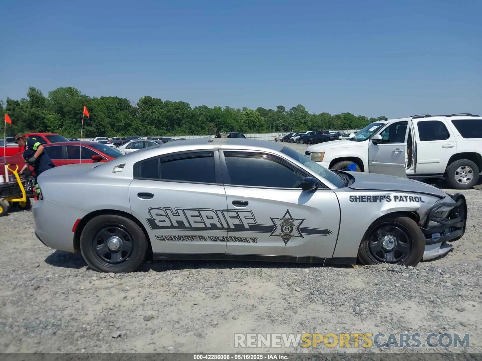 14 Photograph of a damaged car 2C3CDXAT2KH532937 DODGE CHARGER 2019