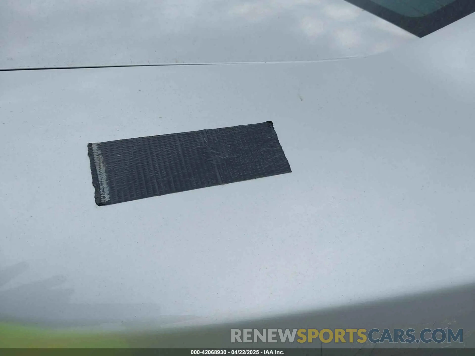 21 Photograph of a damaged car 2C3CDXAT2KH558292 DODGE CHARGER 2019