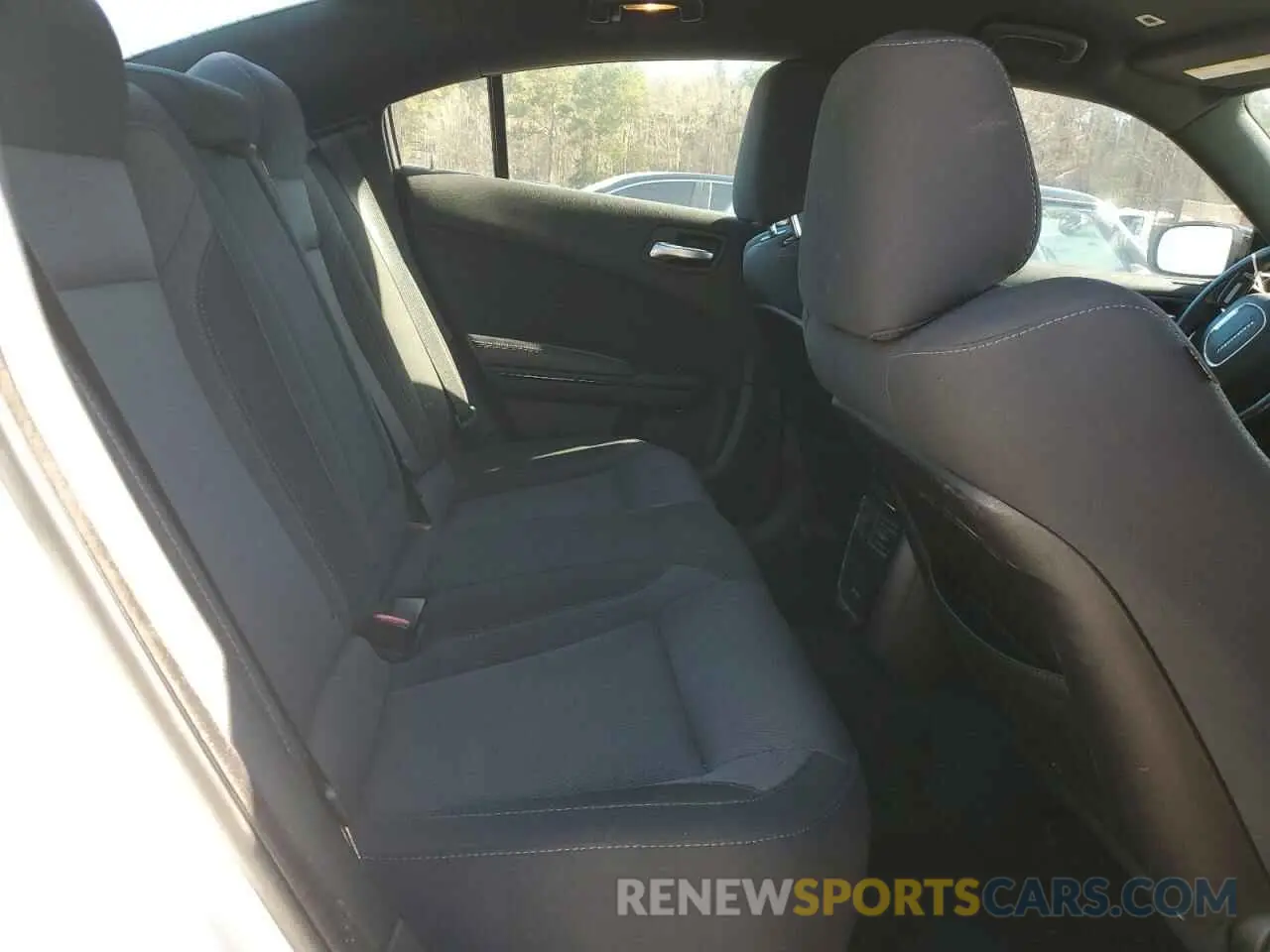 10 Photograph of a damaged car 2C3CDXBG0KH504989 DODGE CHARGER 2019