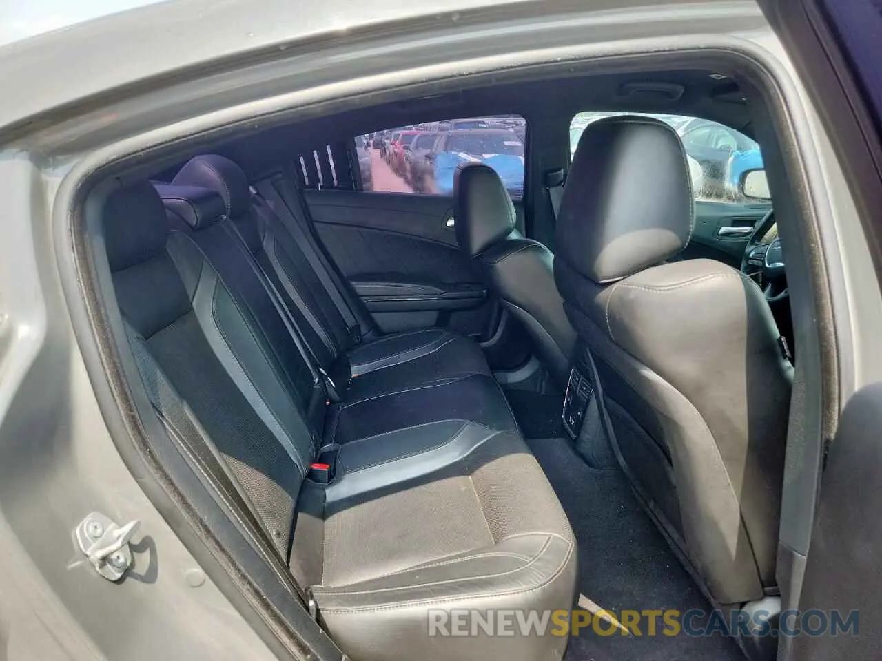 10 Photograph of a damaged car 2C3CDXBG0KH540908 DODGE CHARGER 2019