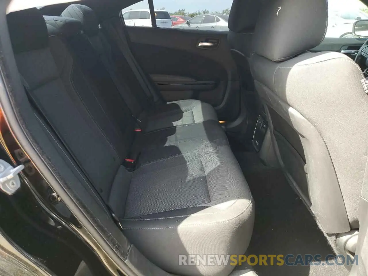 11 Photograph of a damaged car 2C3CDXBG0KH552878 DODGE CHARGER 2019