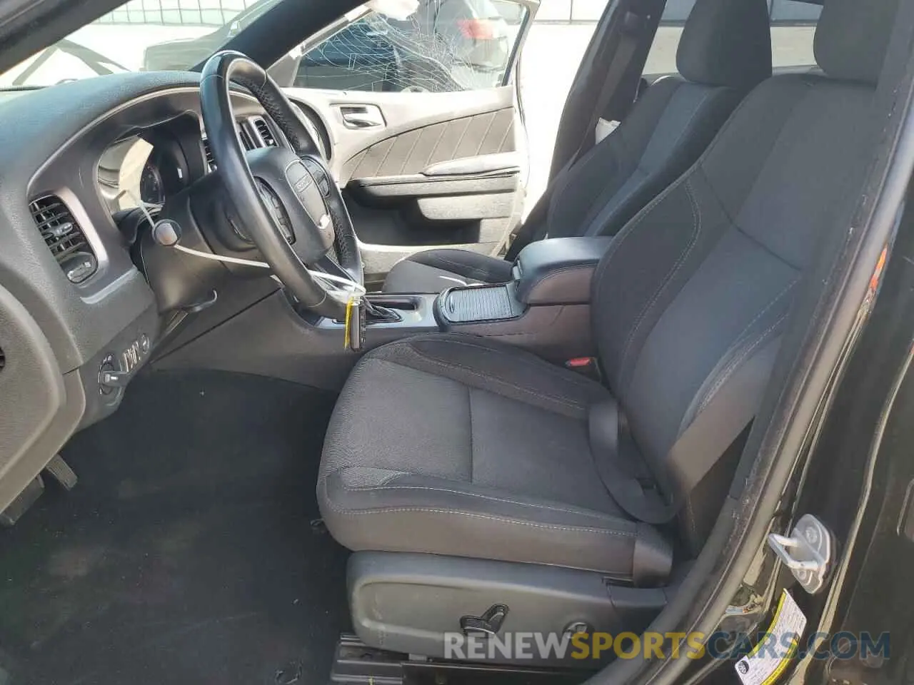 7 Photograph of a damaged car 2C3CDXBG0KH552878 DODGE CHARGER 2019