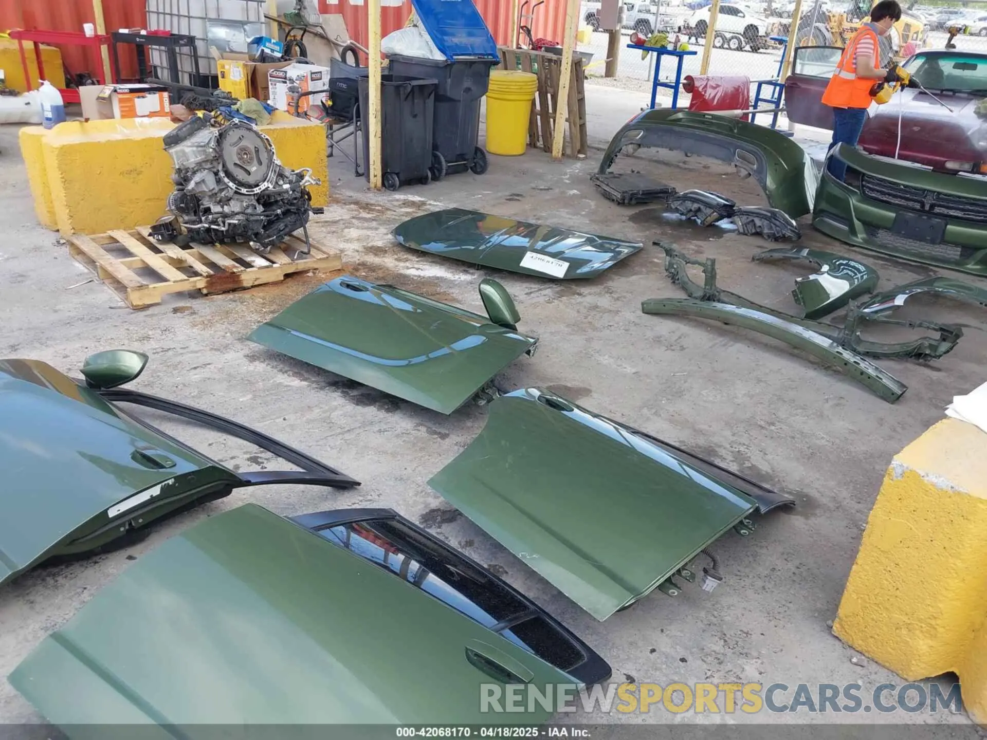 14 Photograph of a damaged car 2C3CDXBG0KH564402 DODGE CHARGER 2019