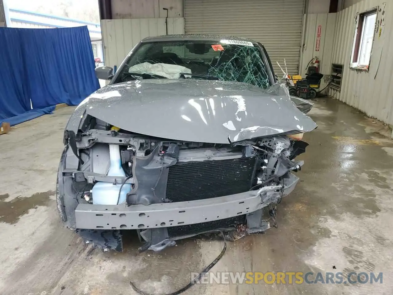 5 Photograph of a damaged car 2C3CDXBG0KH691957 DODGE CHARGER 2019
