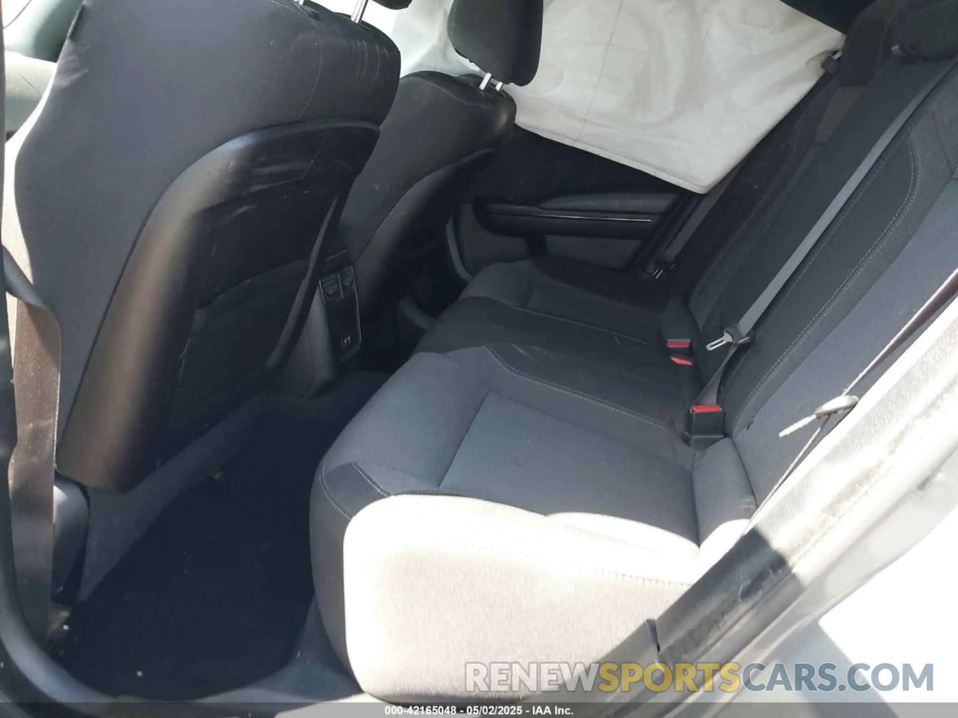 8 Photograph of a damaged car 2C3CDXBG0KH713603 DODGE CHARGER 2019