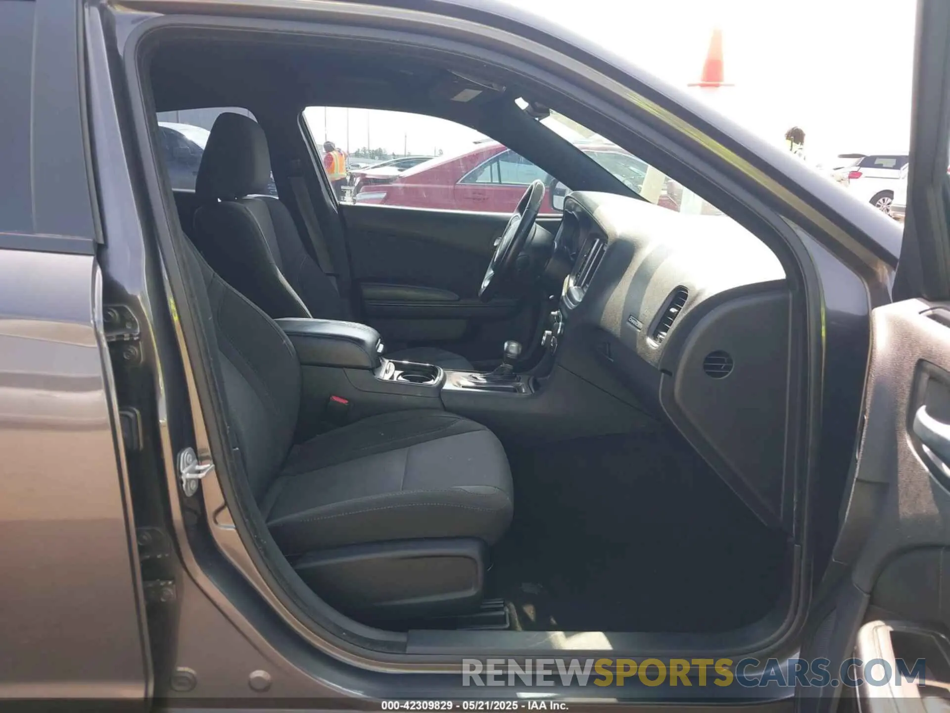 5 Photograph of a damaged car 2C3CDXBG0KH745144 DODGE CHARGER 2019