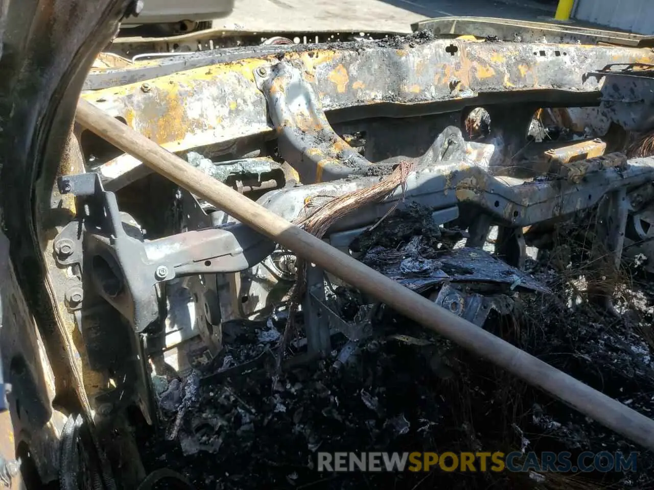 9 Photograph of a damaged car 2C3CDXBG1KH553733 DODGE CHARGER 2019