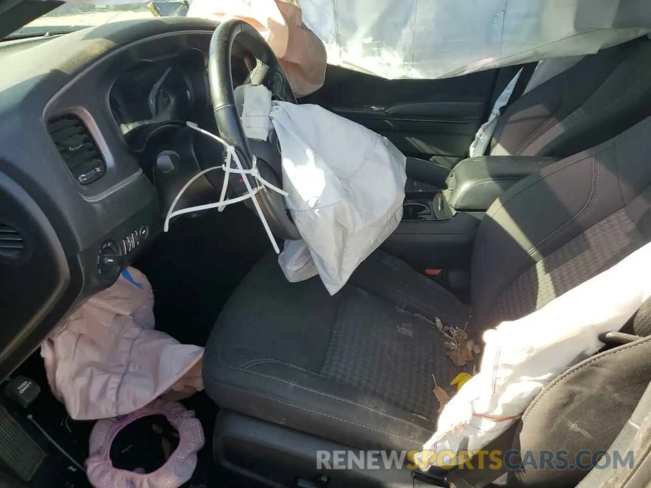 7 Photograph of a damaged car 2C3CDXBG1KH580107 DODGE CHARGER 2019