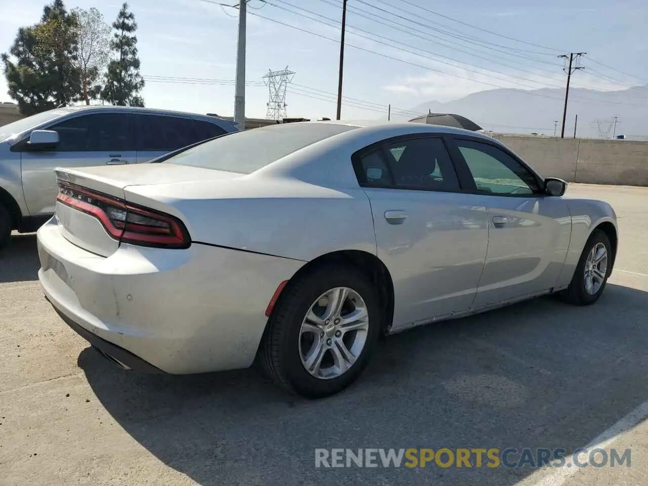 3 Photograph of a damaged car 2C3CDXBG1KH668316 DODGE CHARGER 2019