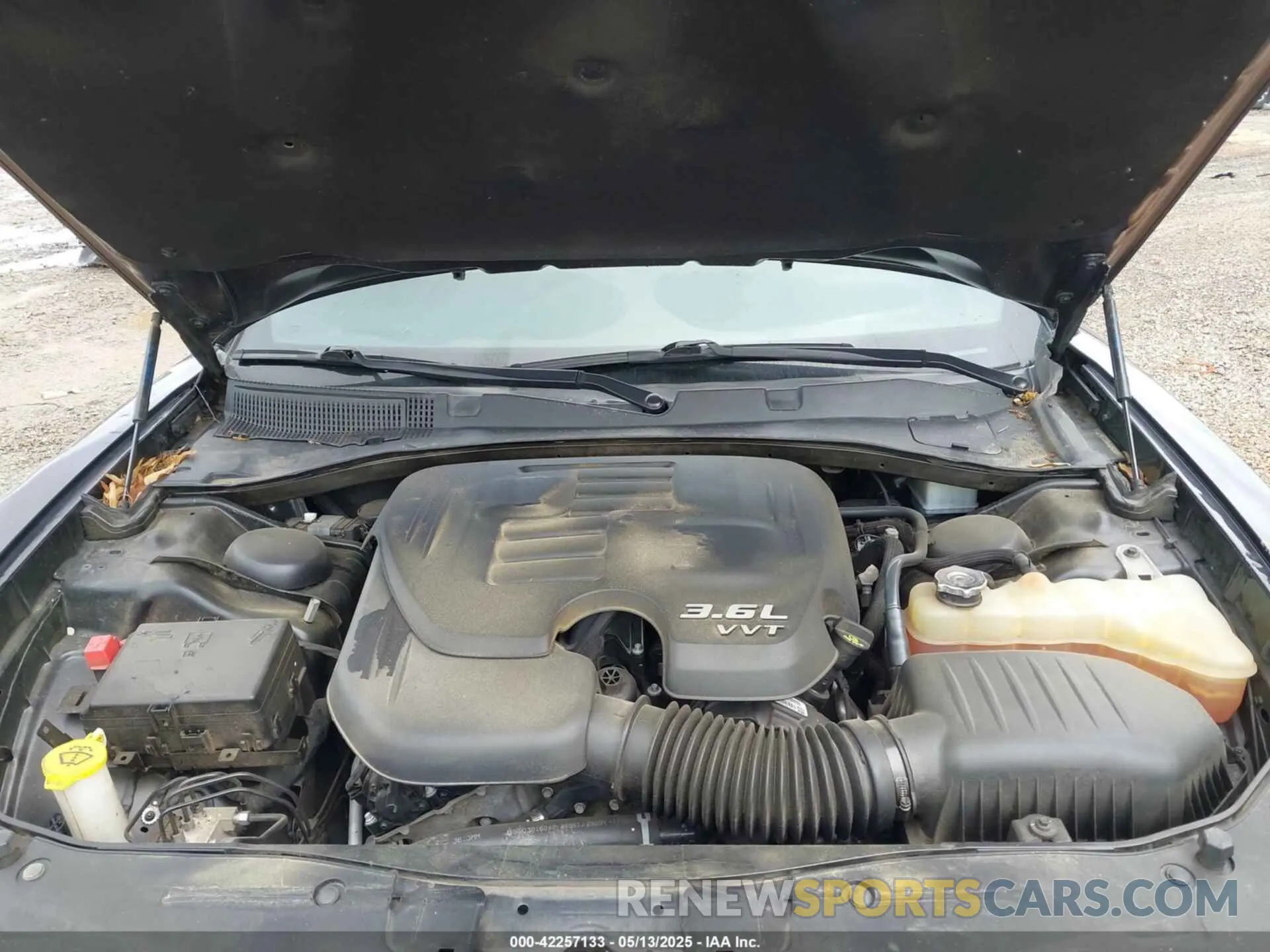 10 Photograph of a damaged car 2C3CDXBG1KH754225 DODGE CHARGER 2019