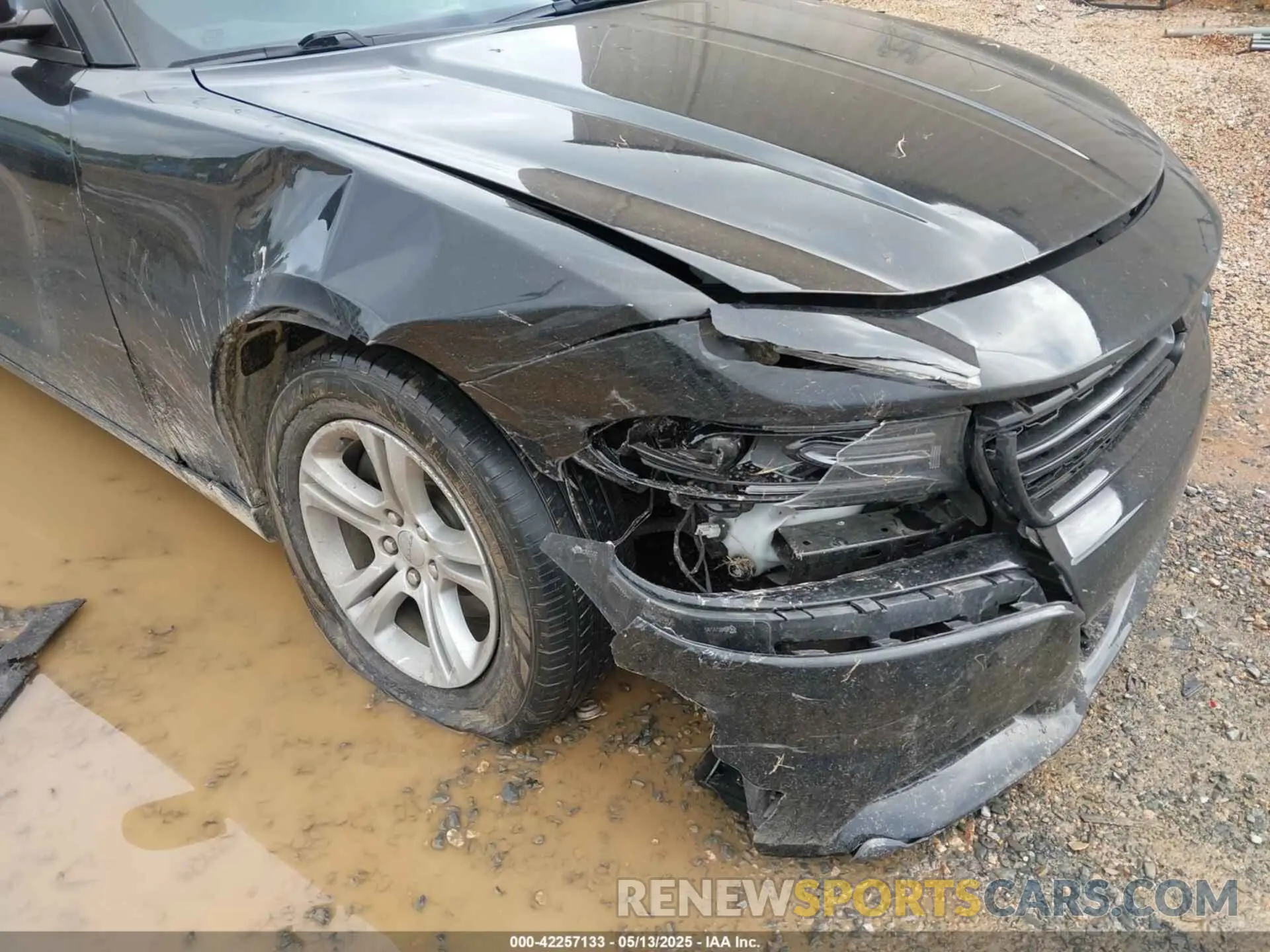 6 Photograph of a damaged car 2C3CDXBG1KH754225 DODGE CHARGER 2019