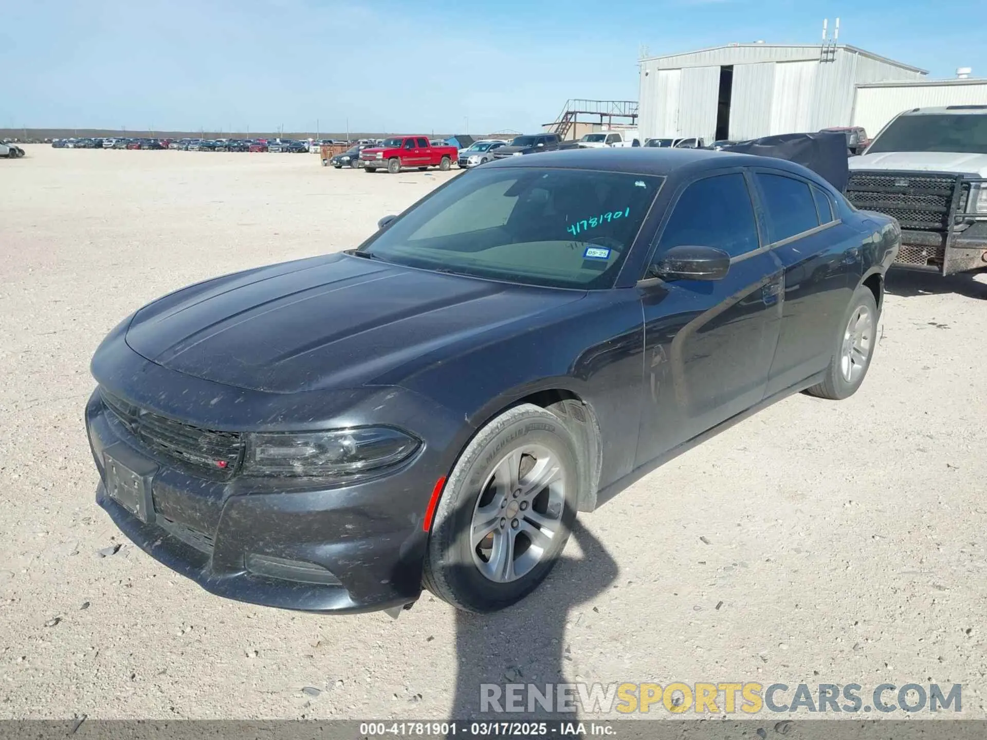 2 Photograph of a damaged car 2C3CDXBG2KH658121 DODGE CHARGER 2019