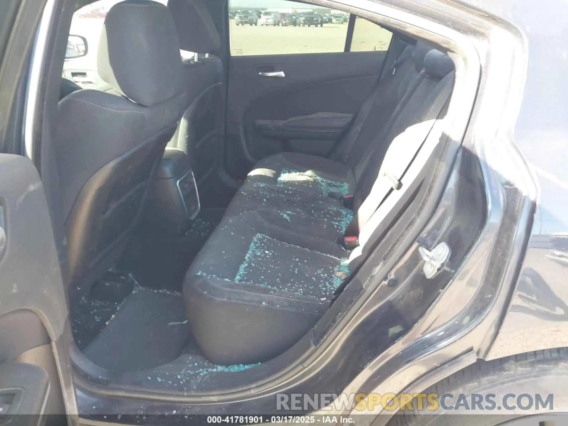 8 Photograph of a damaged car 2C3CDXBG2KH658121 DODGE CHARGER 2019