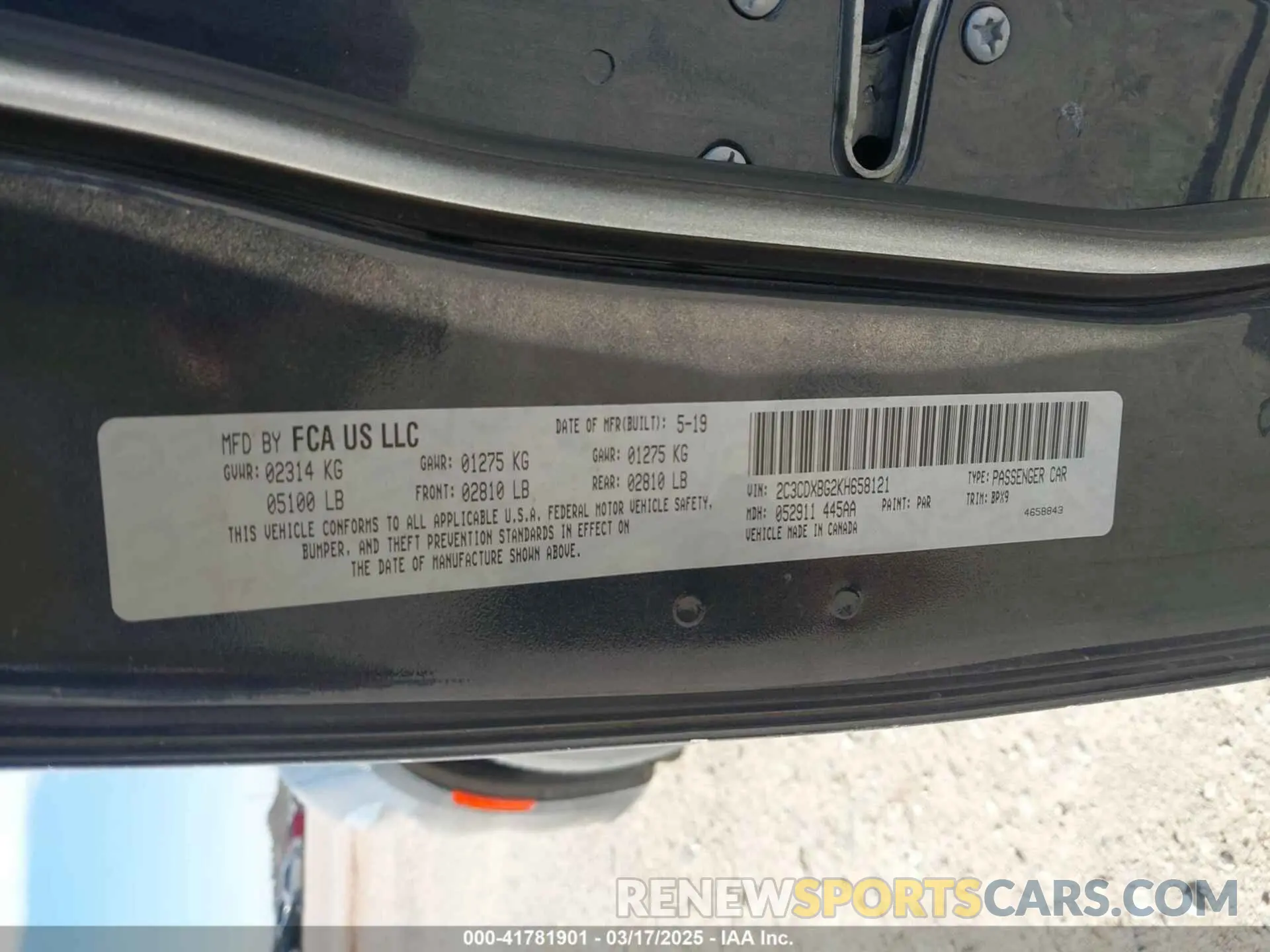 9 Photograph of a damaged car 2C3CDXBG2KH658121 DODGE CHARGER 2019