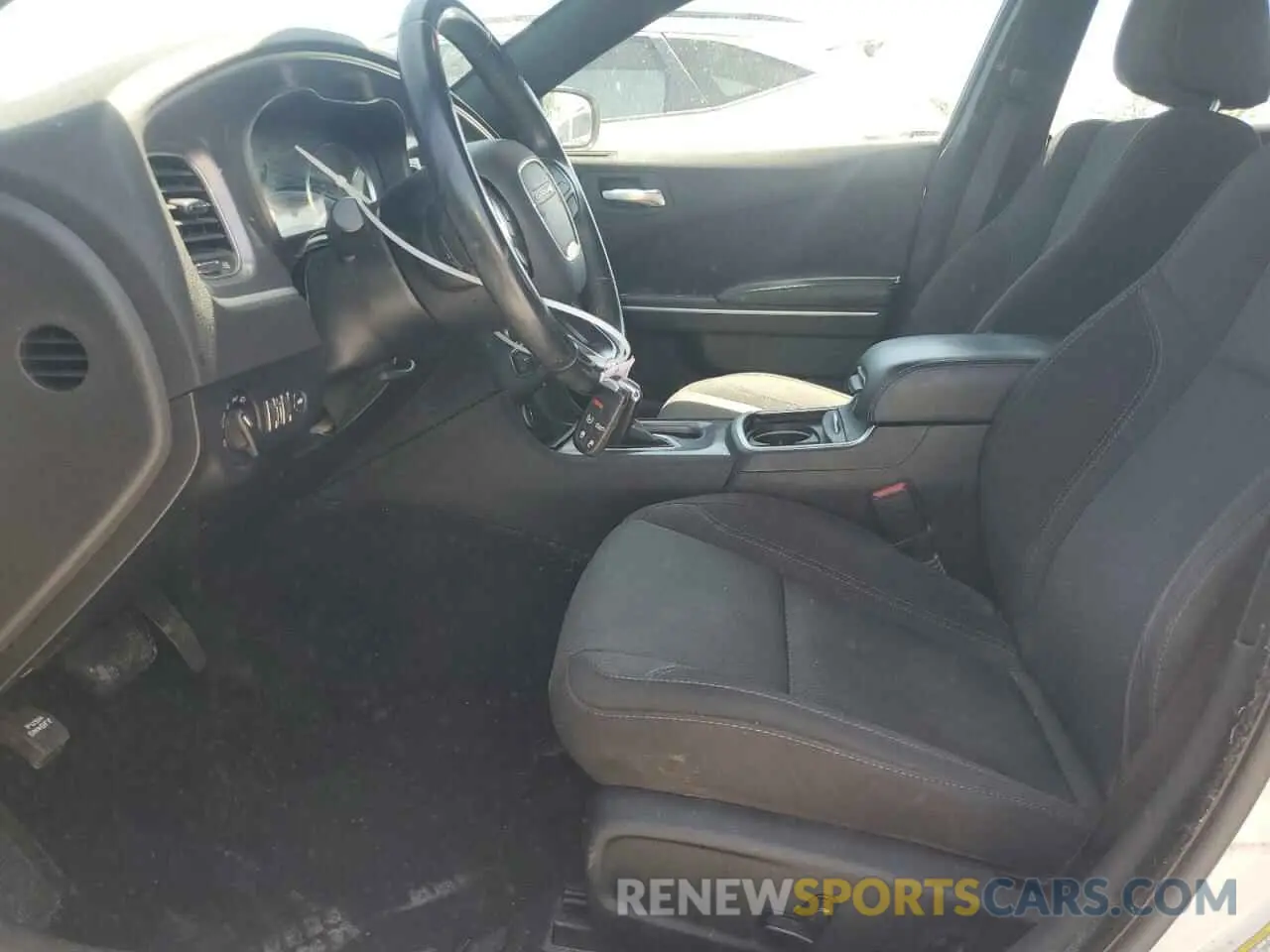 7 Photograph of a damaged car 2C3CDXBG2KH664761 DODGE CHARGER 2019
