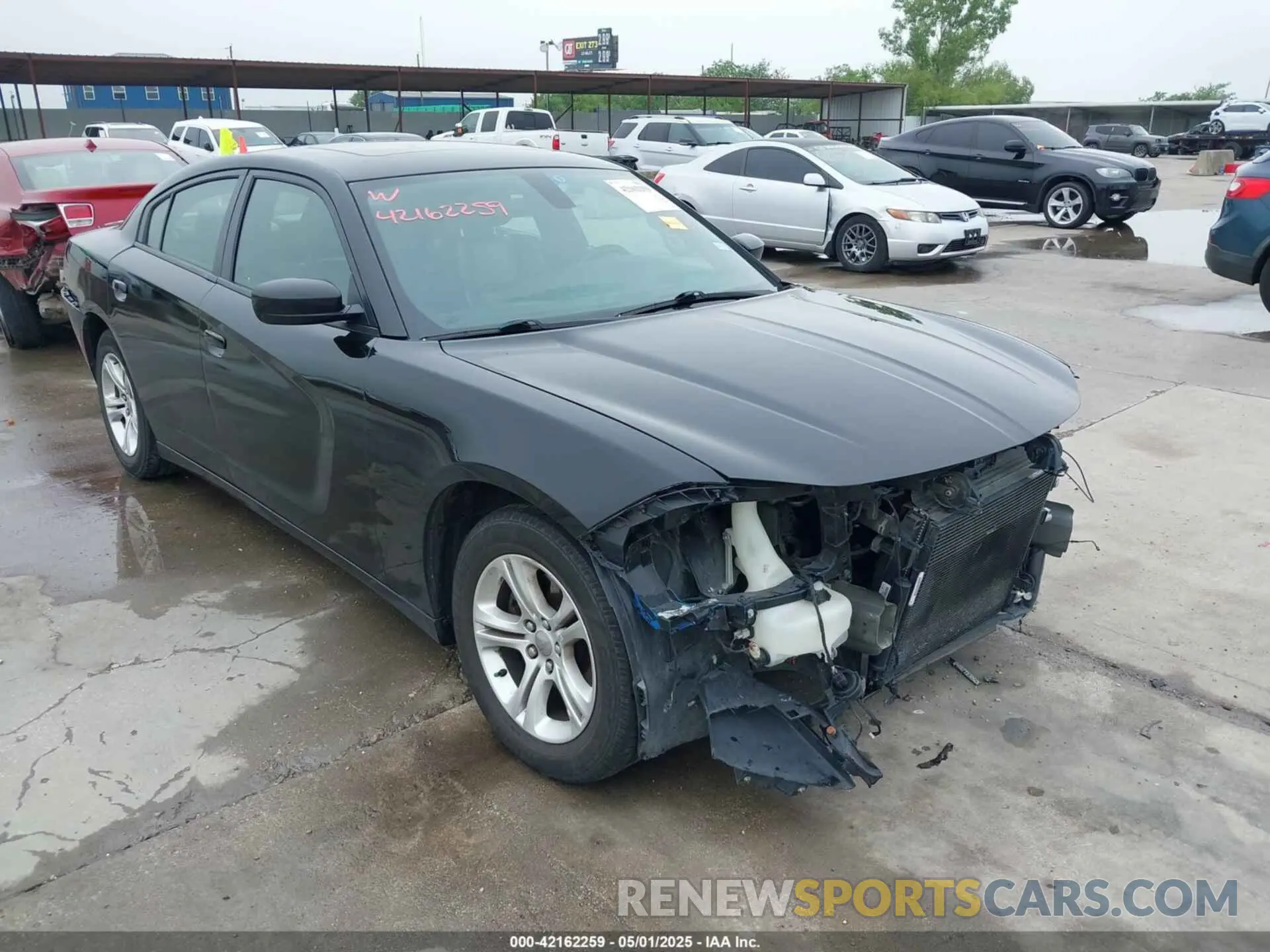 1 Photograph of a damaged car 2C3CDXBG2KH692270 DODGE CHARGER 2019