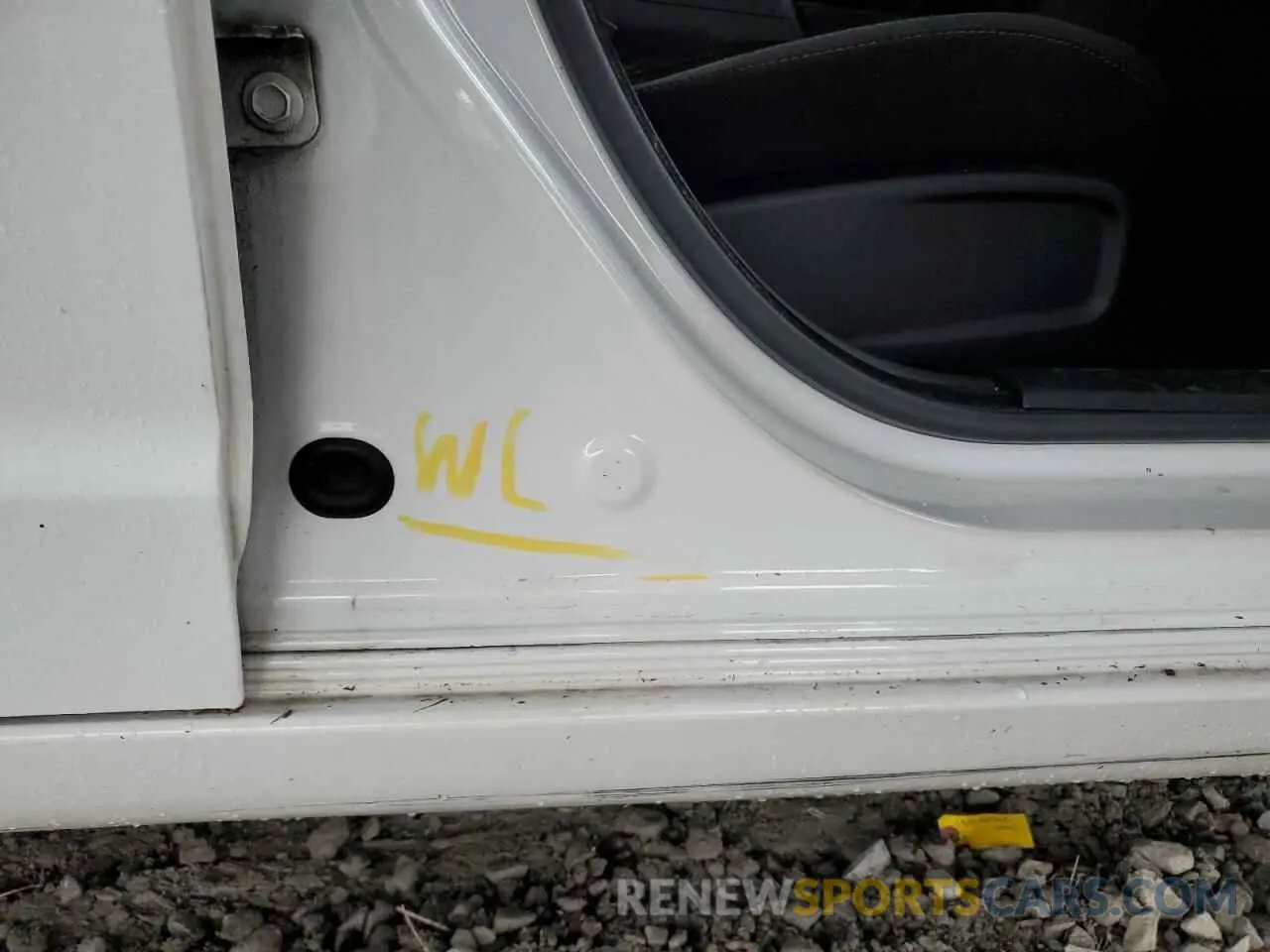 12 Photograph of a damaged car 2C3CDXBG2KH727888 DODGE CHARGER 2019
