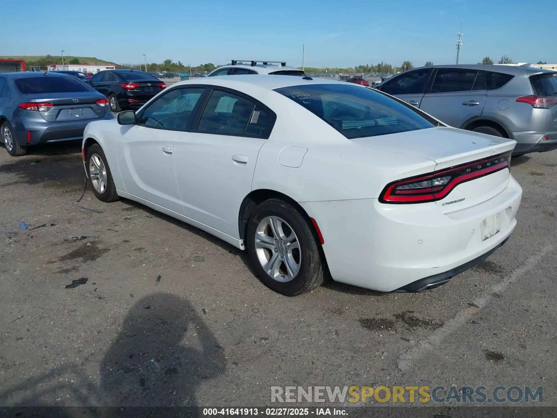 3 Photograph of a damaged car 2C3CDXBG2KH730063 DODGE CHARGER 2019