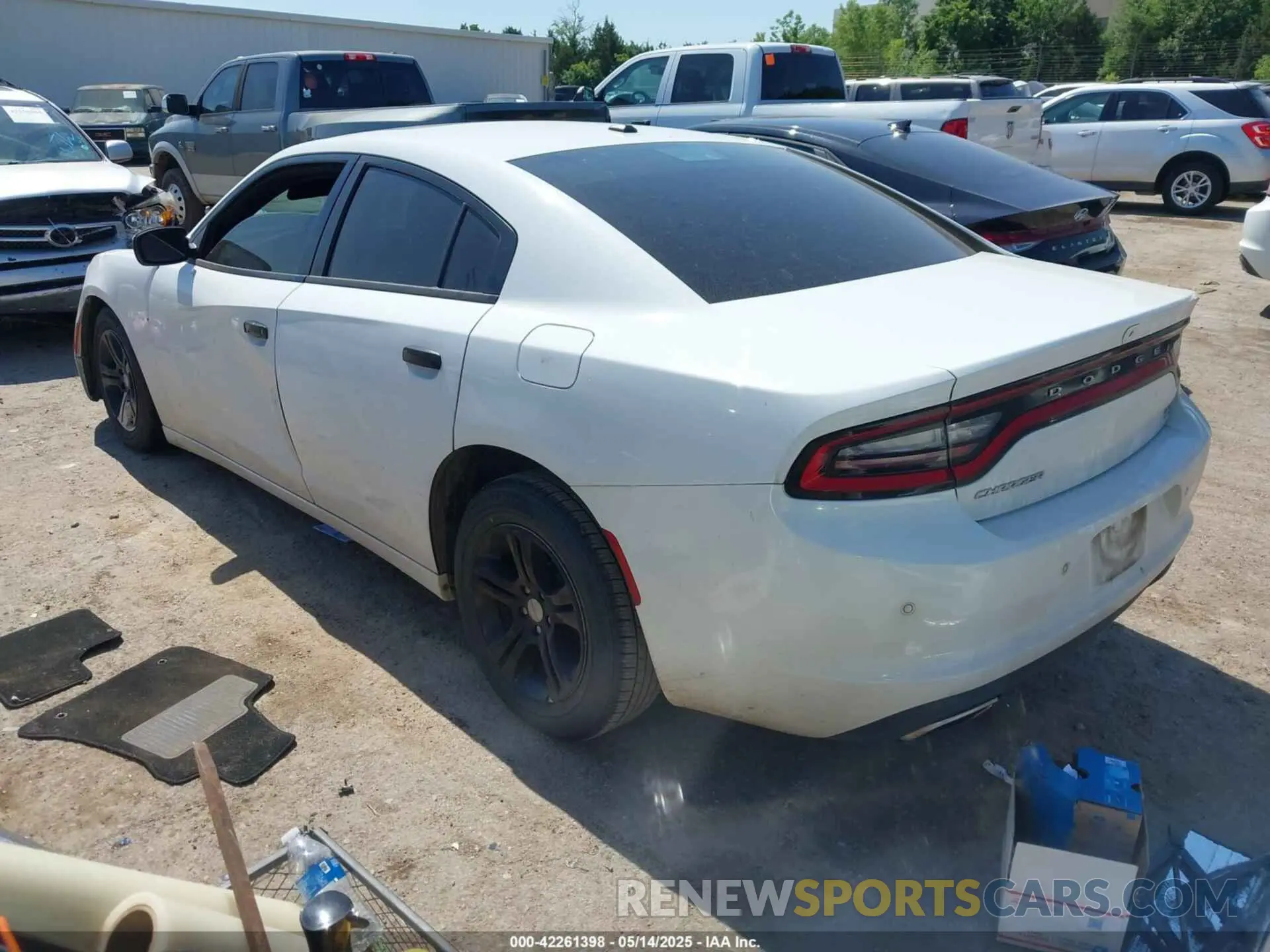 3 Photograph of a damaged car 2C3CDXBG3KH709772 DODGE CHARGER 2019