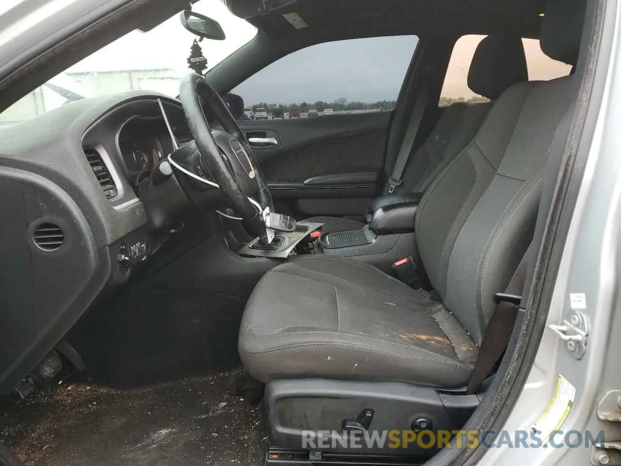 7 Photograph of a damaged car 2C3CDXBG4KH554066 DODGE CHARGER 2019