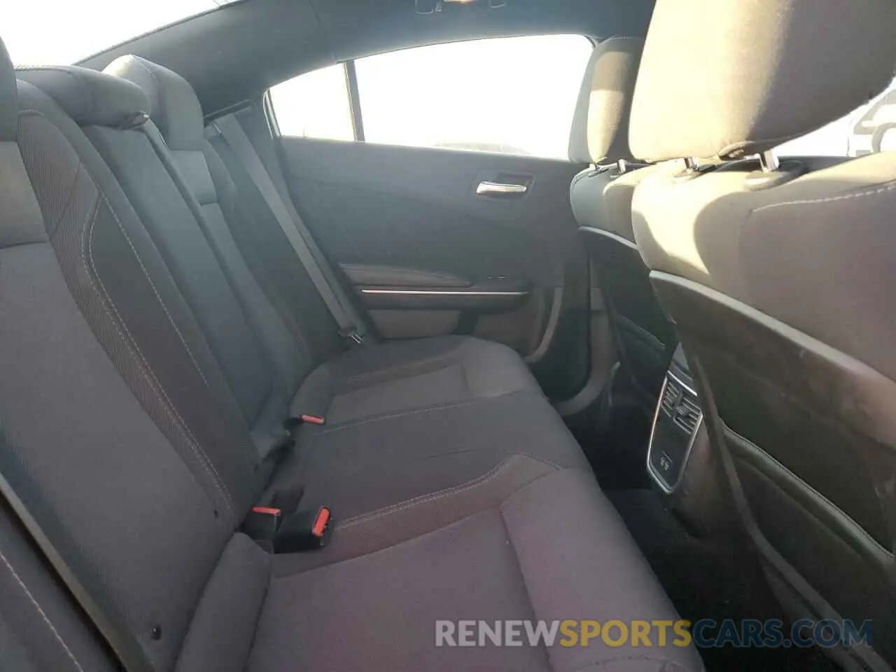 10 Photograph of a damaged car 2C3CDXBG4KH593353 DODGE CHARGER 2019
