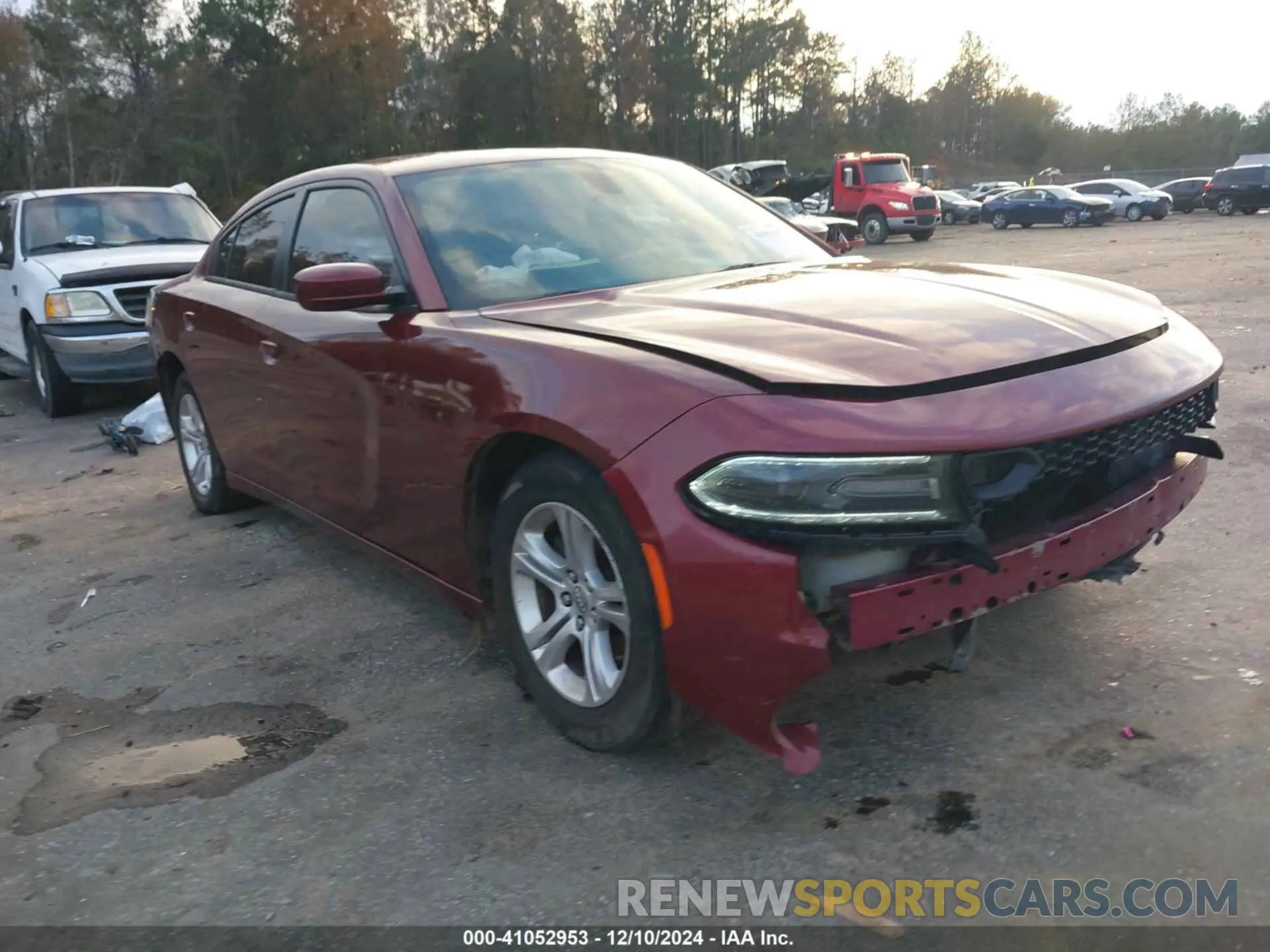 1 Photograph of a damaged car 2C3CDXBG4KH643541 DODGE CHARGER 2019