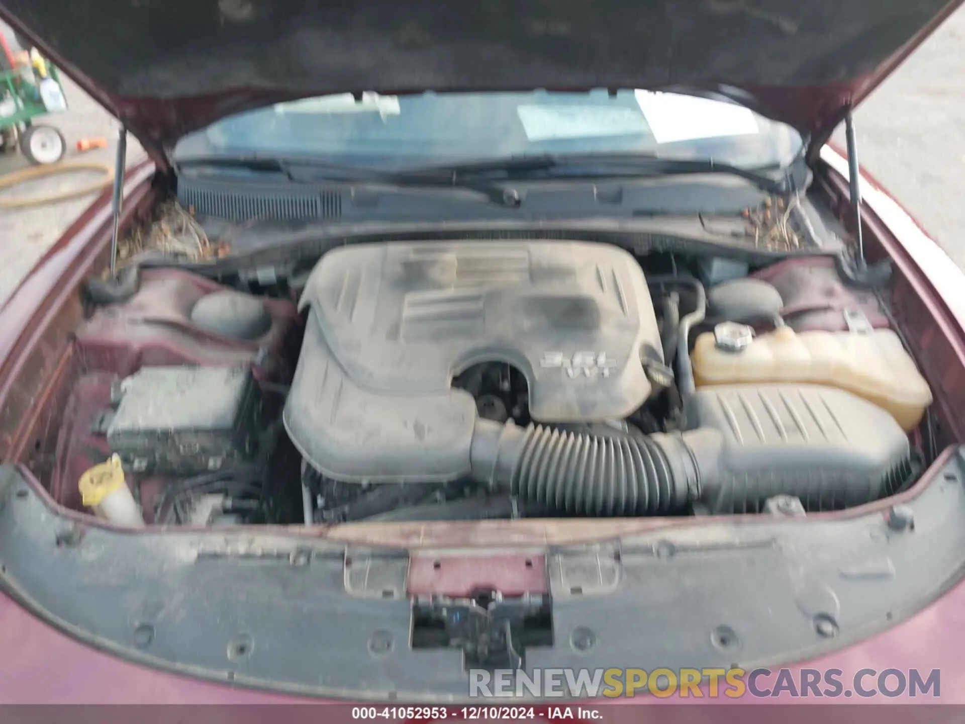 10 Photograph of a damaged car 2C3CDXBG4KH643541 DODGE CHARGER 2019