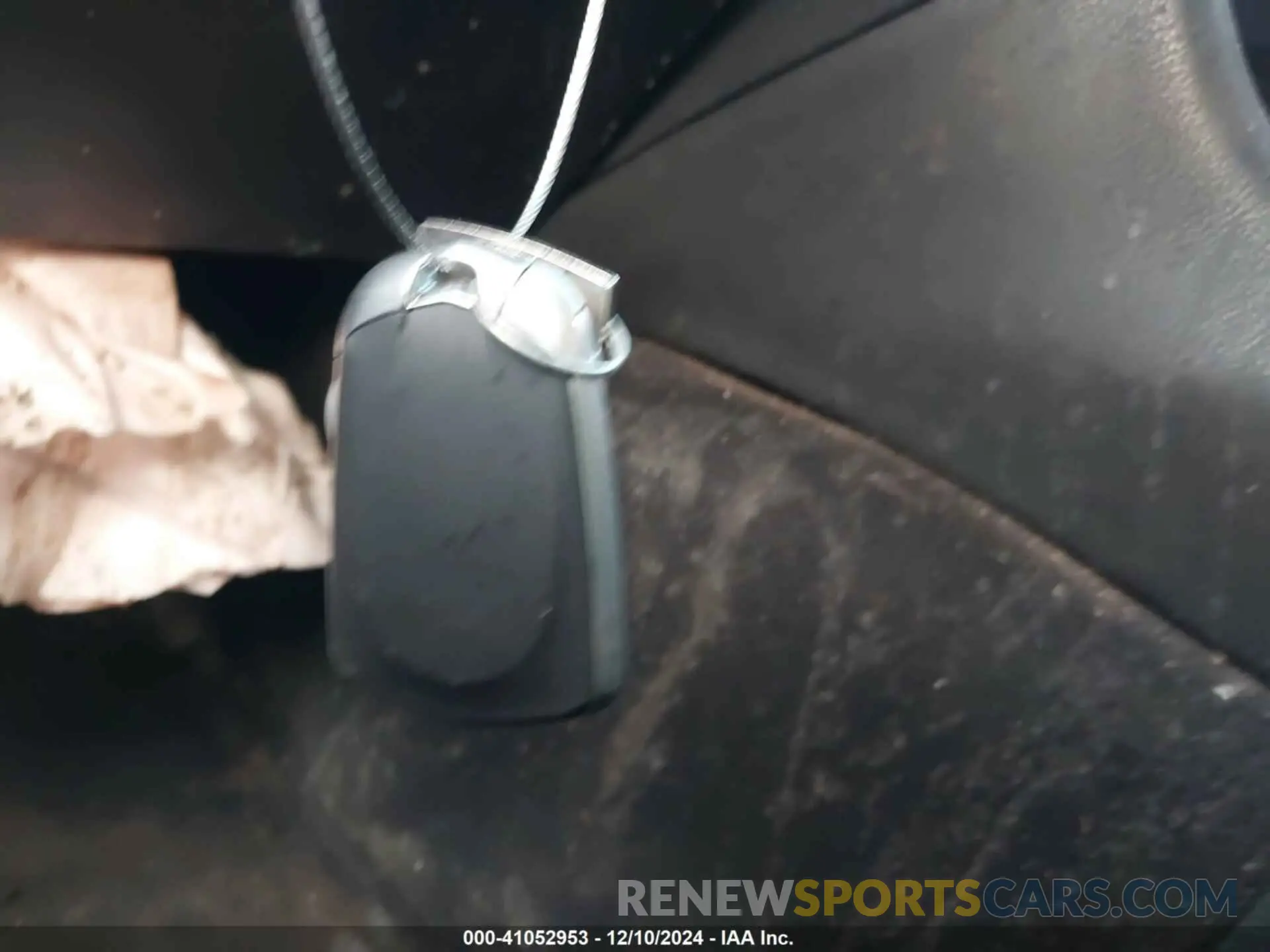 11 Photograph of a damaged car 2C3CDXBG4KH643541 DODGE CHARGER 2019