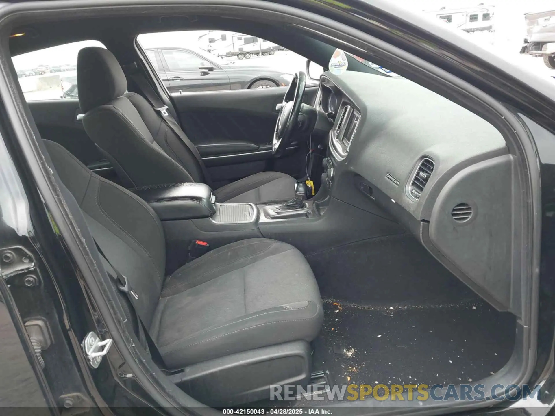 5 Photograph of a damaged car 2C3CDXBG4KH707786 DODGE CHARGER 2019