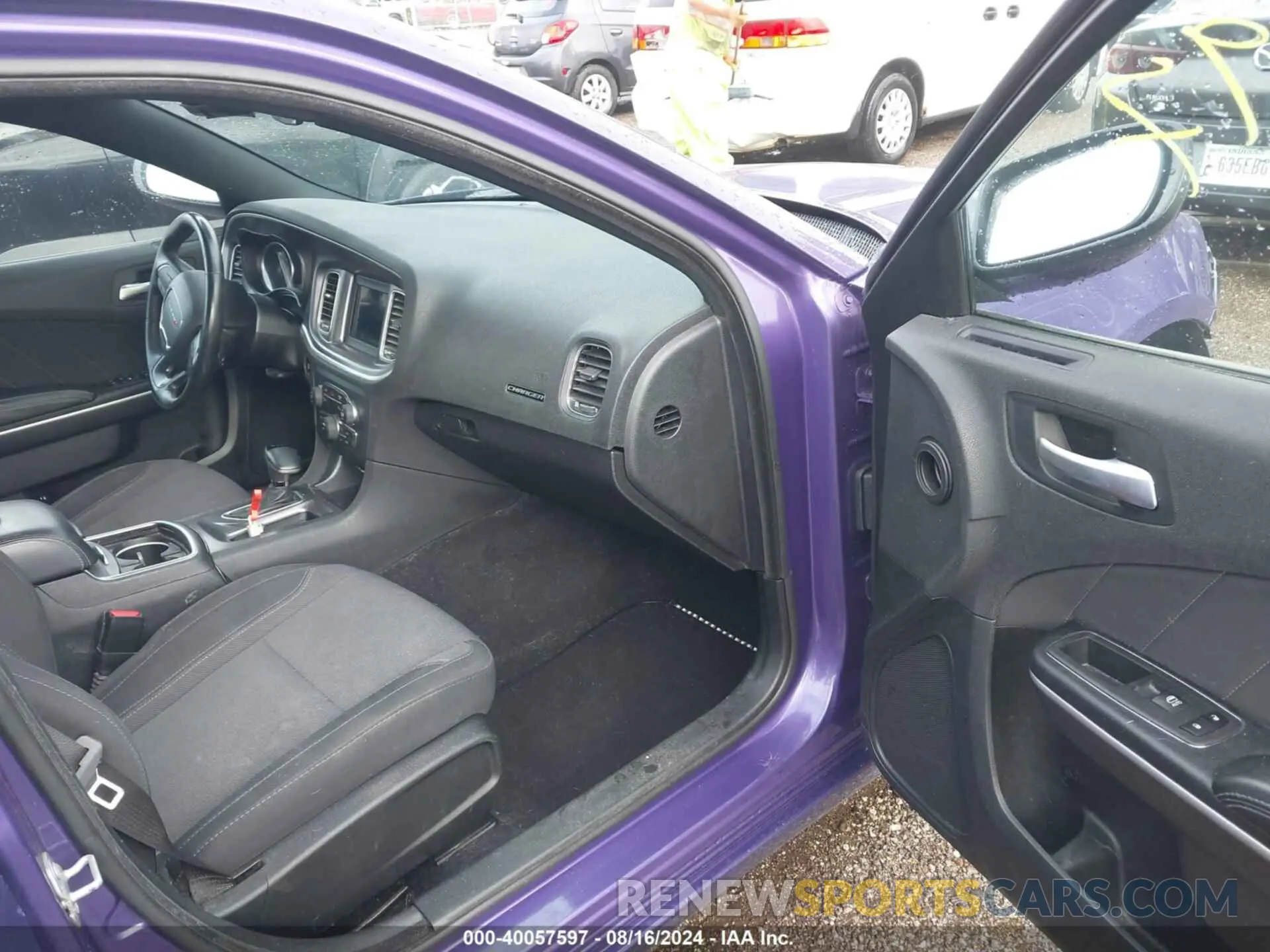 5 Photograph of a damaged car 2C3CDXBG4KH723258 DODGE CHARGER 2019