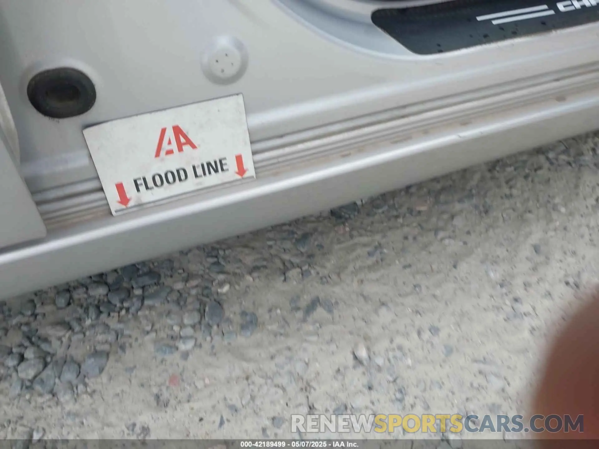 6 Photograph of a damaged car 2C3CDXBG5KH580840 DODGE CHARGER 2019