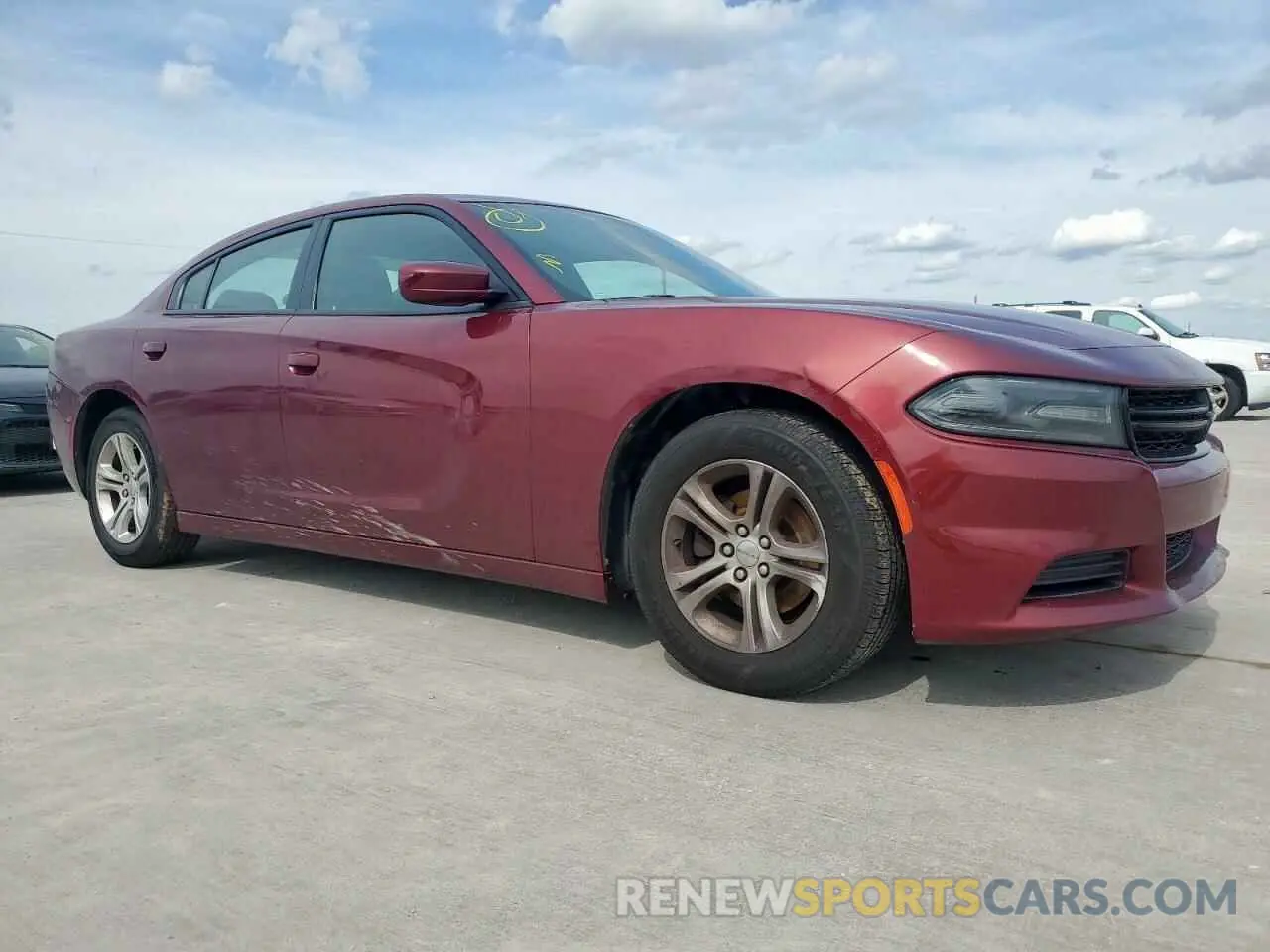 4 Photograph of a damaged car 2C3CDXBG5KH588453 DODGE CHARGER 2019