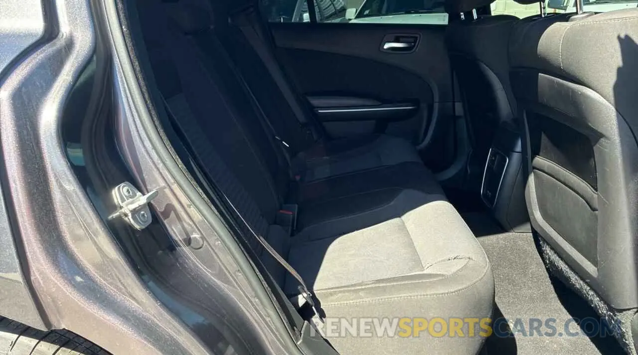 6 Photograph of a damaged car 2C3CDXBG5KH644049 DODGE CHARGER 2019