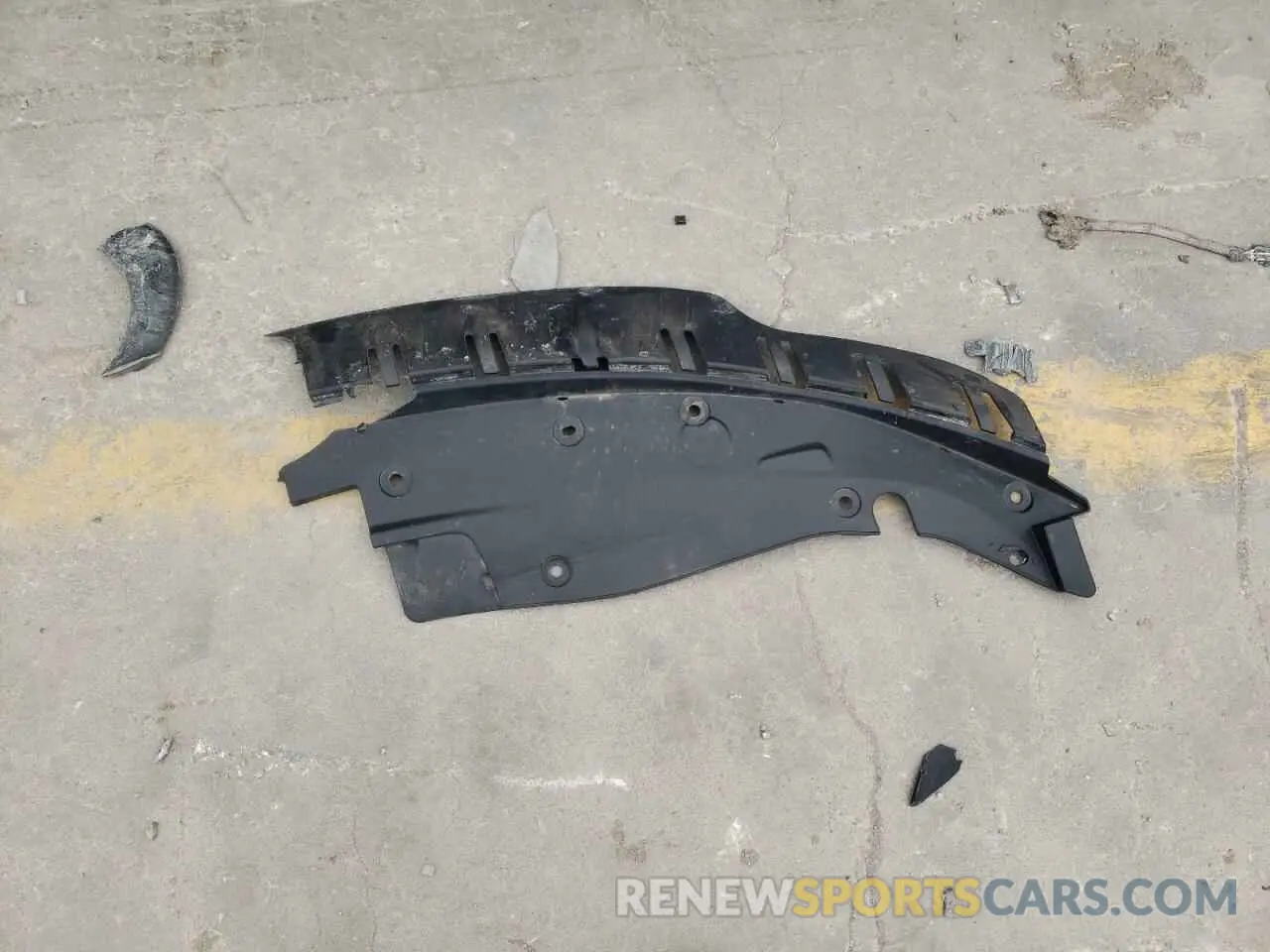14 Photograph of a damaged car 2C3CDXBG5KH672918 DODGE CHARGER 2019