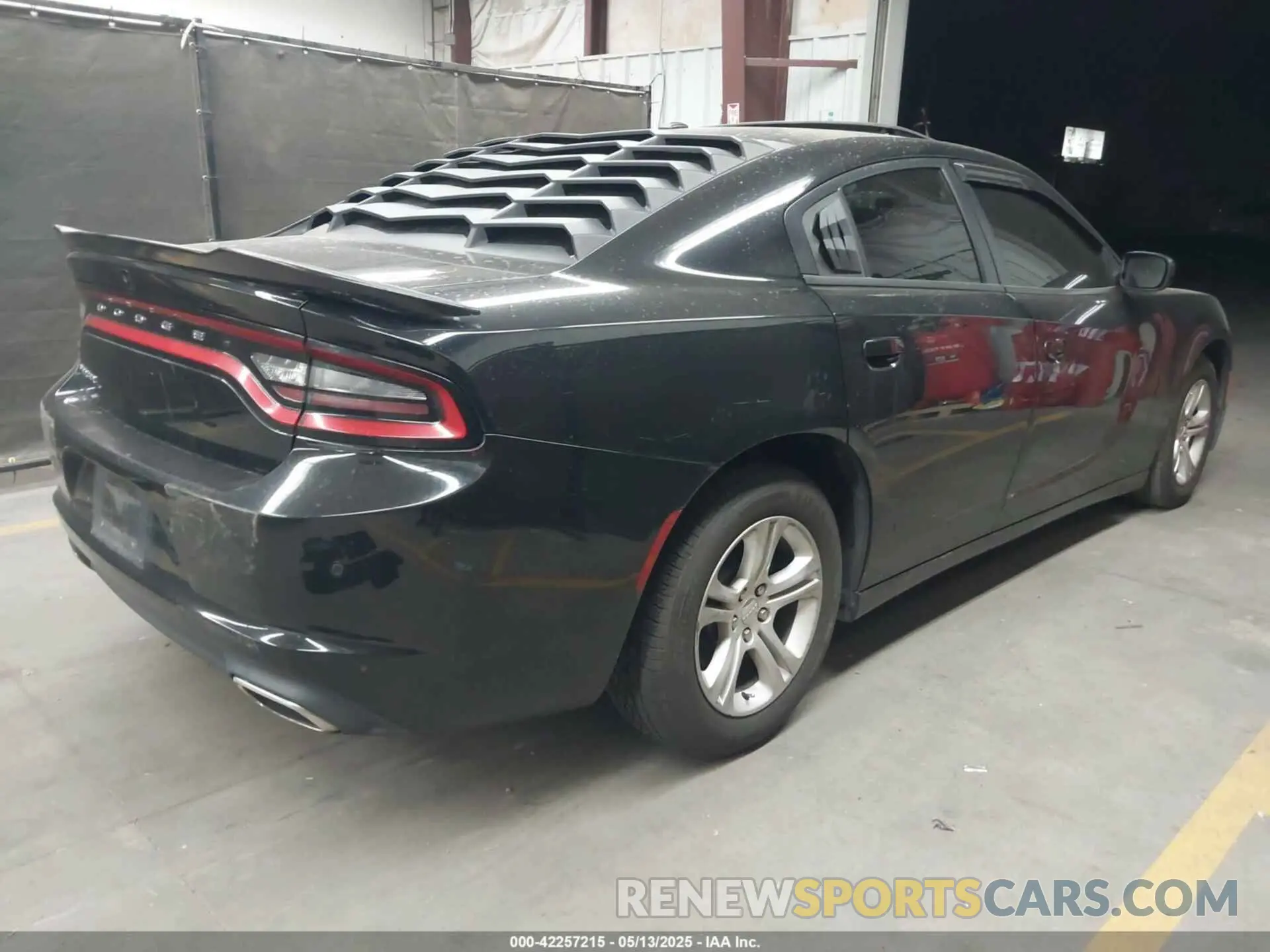 4 Photograph of a damaged car 2C3CDXBG5KH688567 DODGE CHARGER 2019