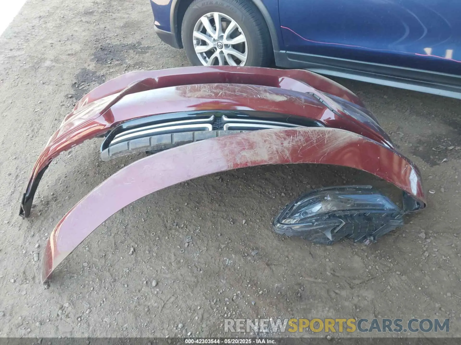 11 Photograph of a damaged car 2C3CDXBG5KH699505 DODGE CHARGER 2019