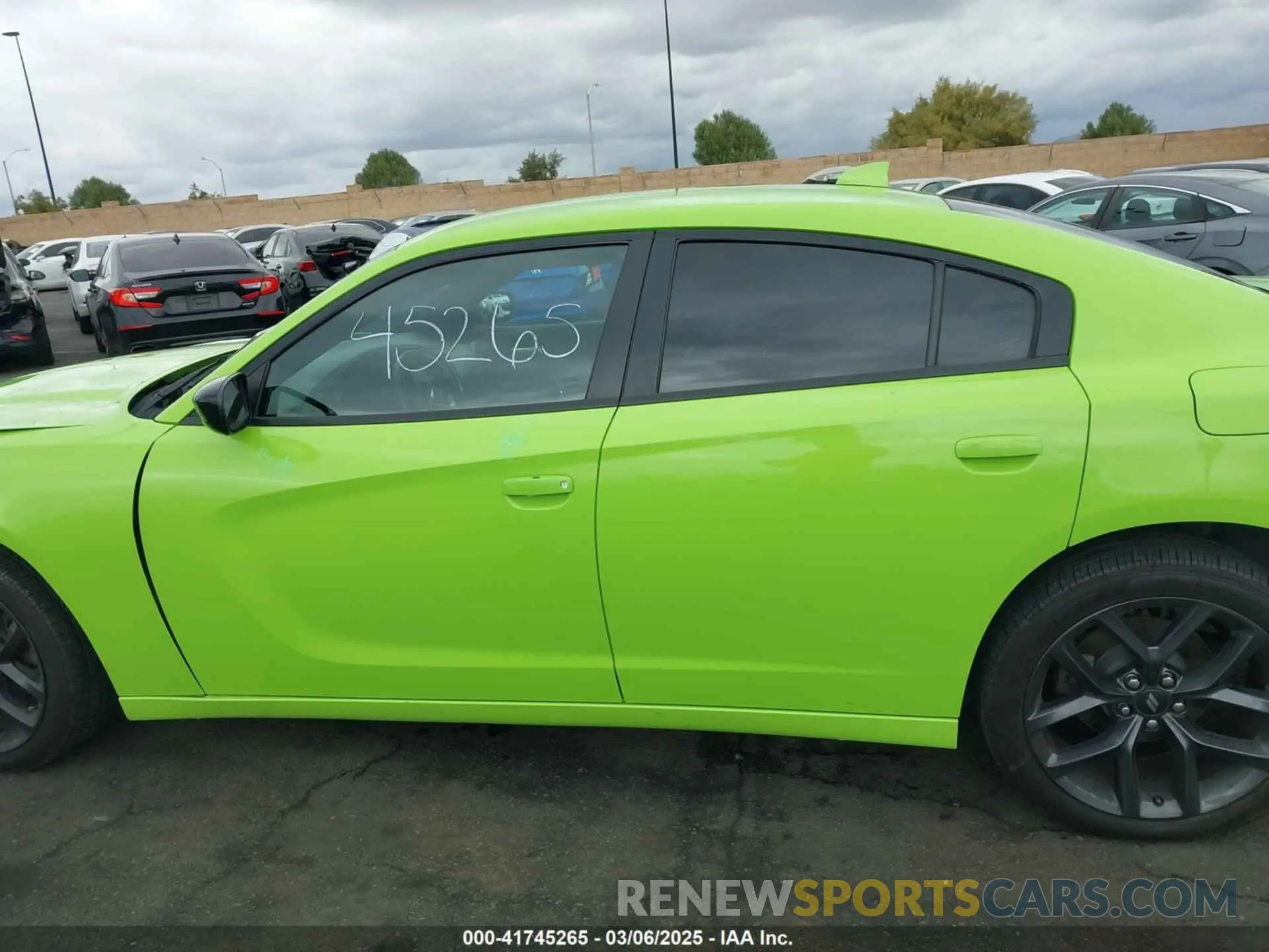 15 Photograph of a damaged car 2C3CDXBG6KH633710 DODGE CHARGER 2019