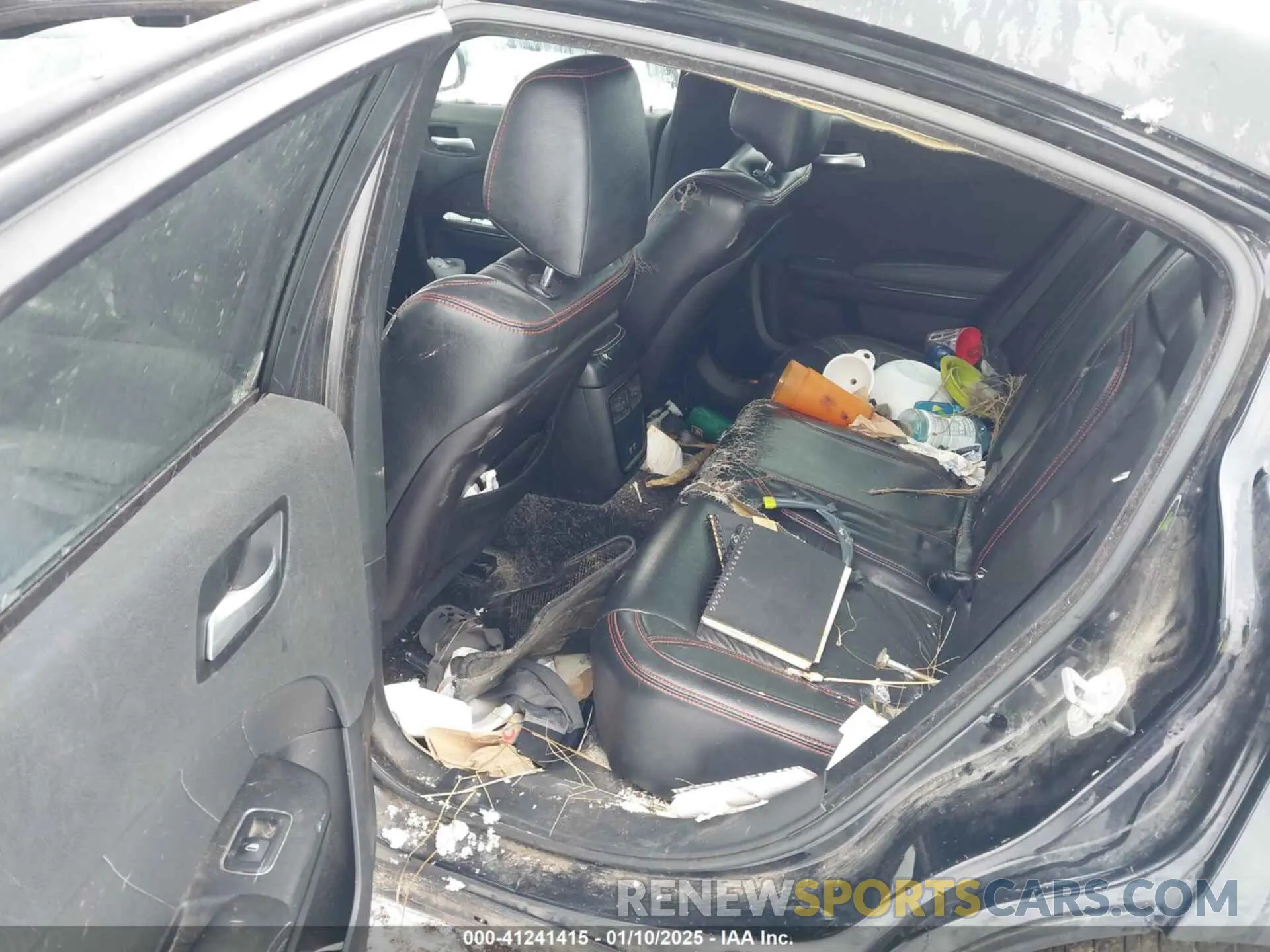 8 Photograph of a damaged car 2C3CDXBG6KH670692 DODGE CHARGER 2019