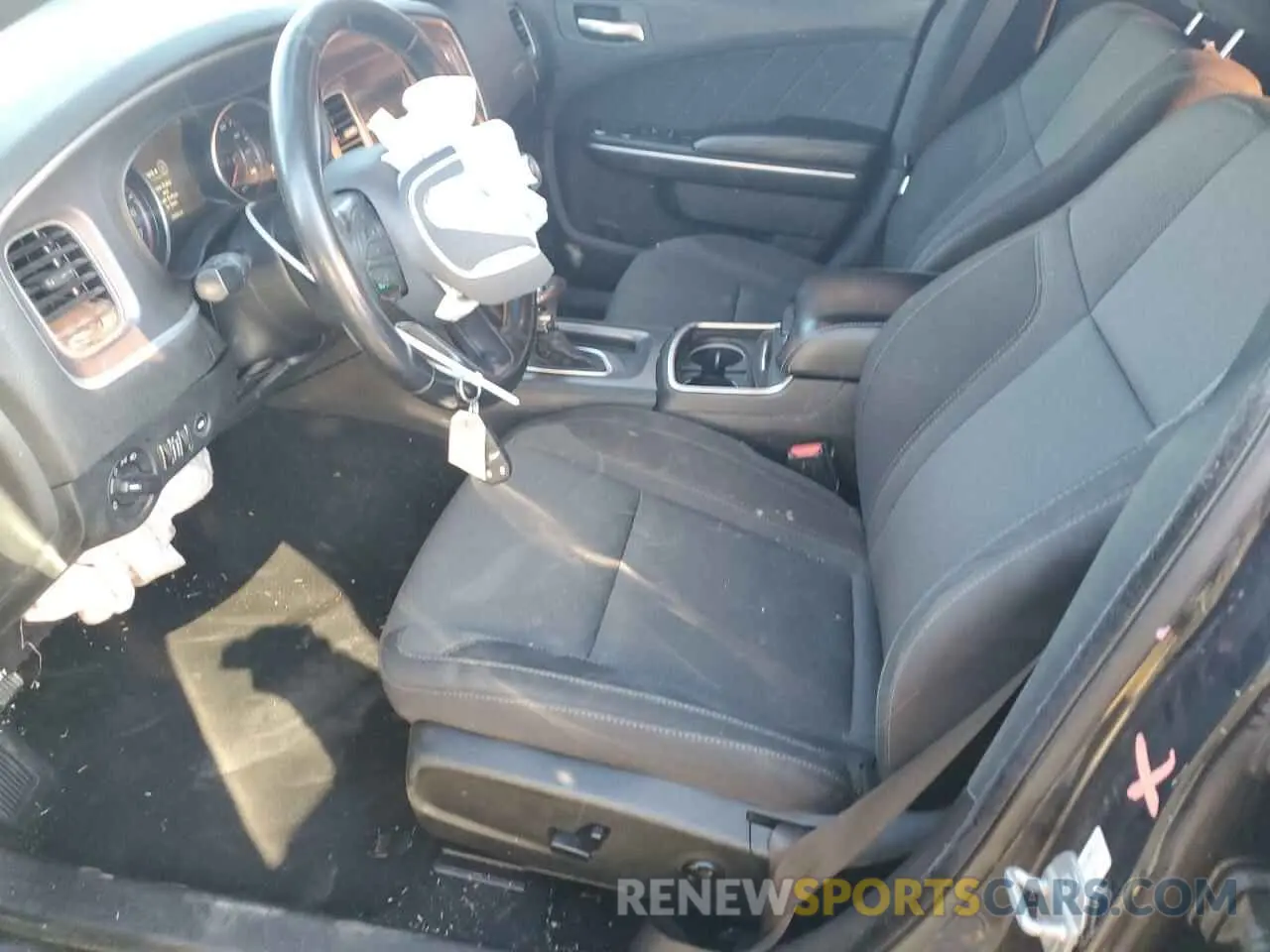 7 Photograph of a damaged car 2C3CDXBG6KH674709 DODGE CHARGER 2019