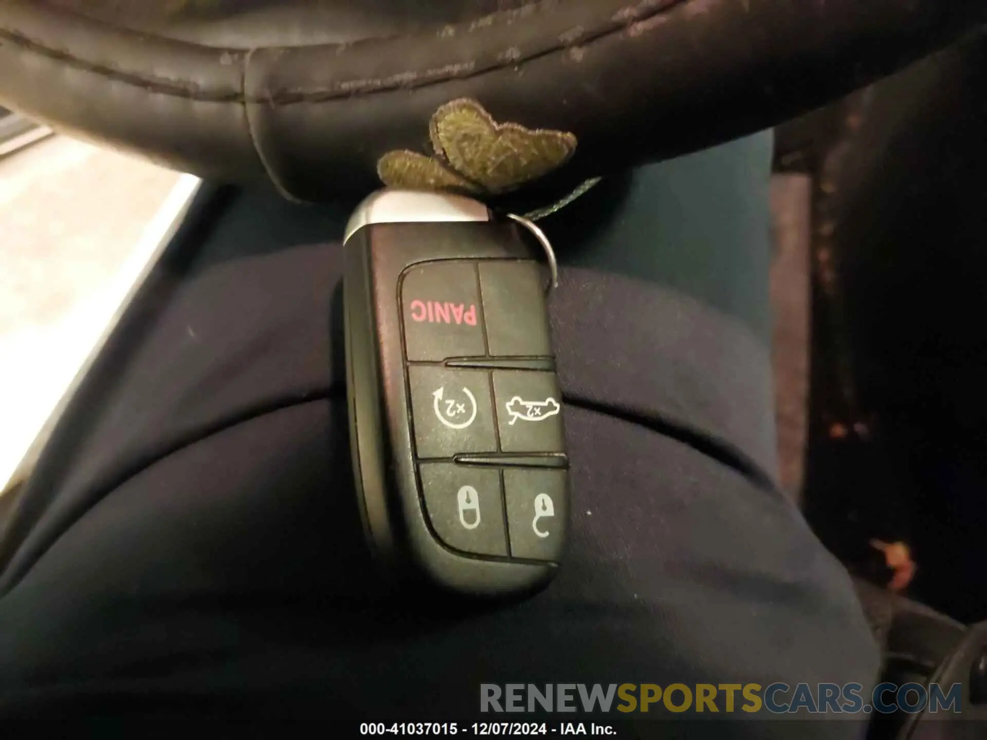 11 Photograph of a damaged car 2C3CDXBG6KH692255 DODGE CHARGER 2019