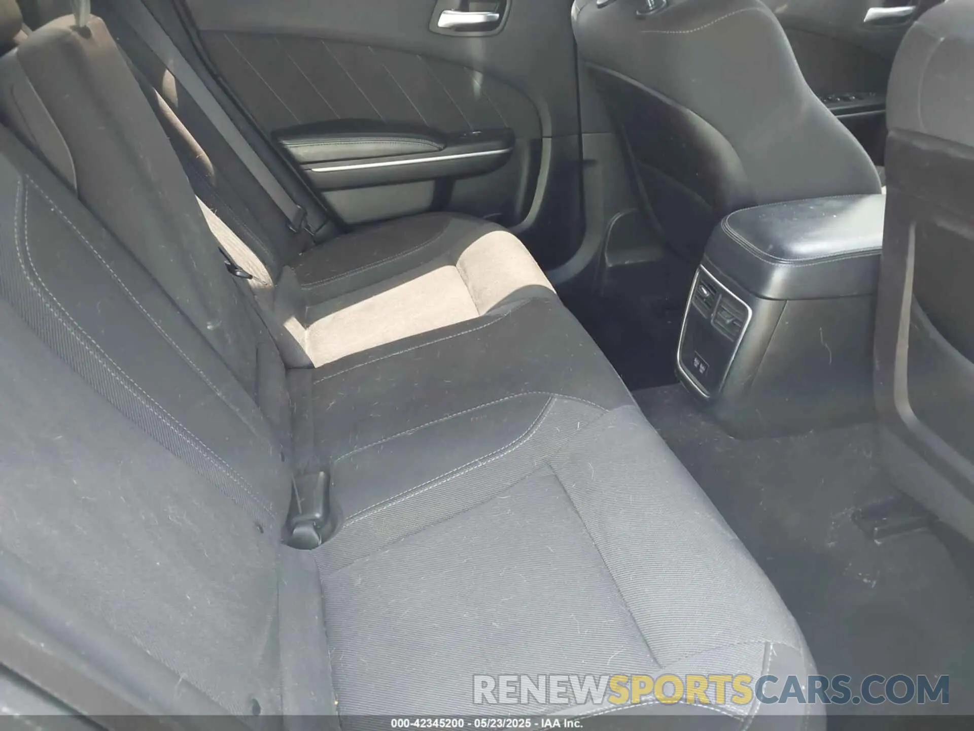 8 Photograph of a damaged car 2C3CDXBG6KH710141 DODGE CHARGER 2019