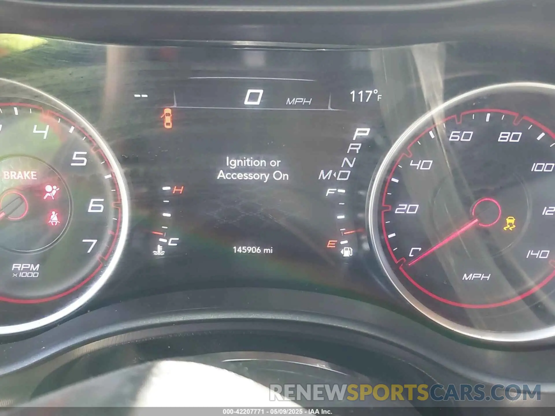 16 Photograph of a damaged car 2C3CDXBG6KH729739 DODGE CHARGER 2019