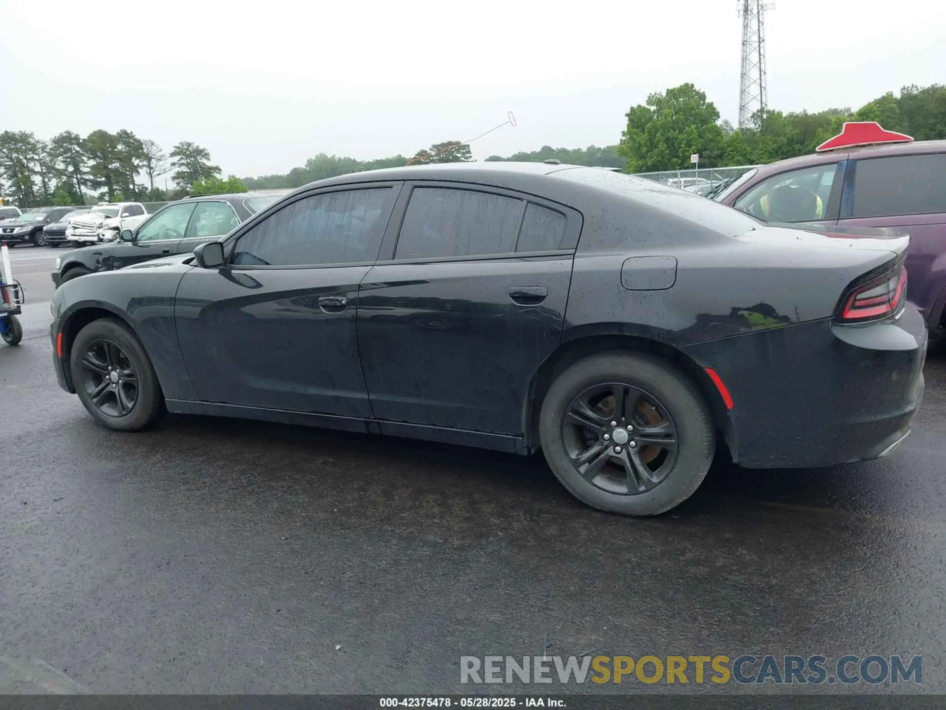 13 Photograph of a damaged car 2C3CDXBG7KH696444 DODGE CHARGER 2019