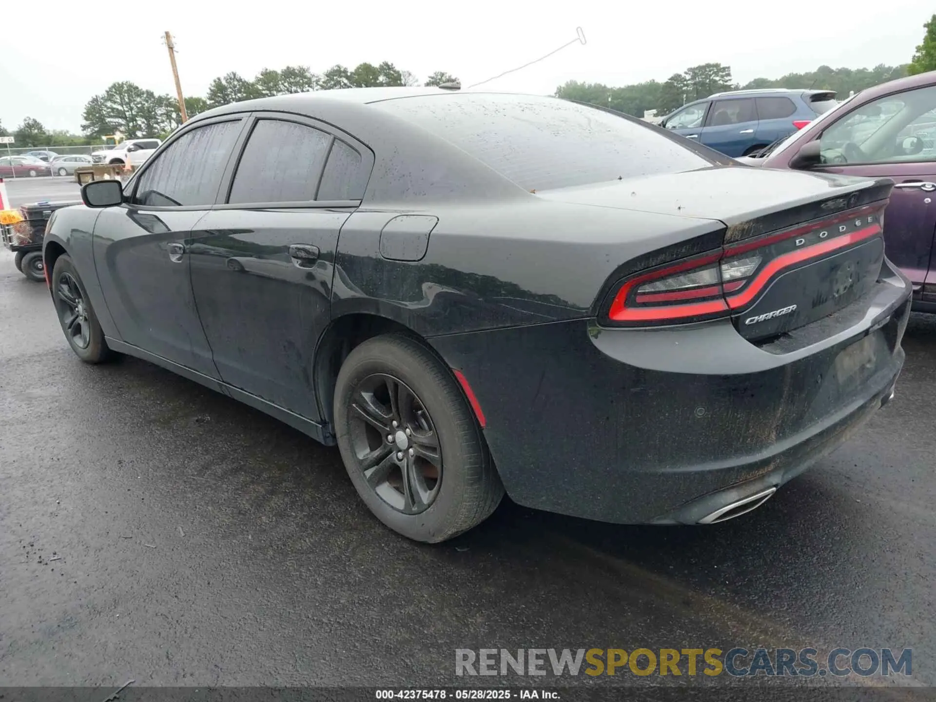 3 Photograph of a damaged car 2C3CDXBG7KH696444 DODGE CHARGER 2019