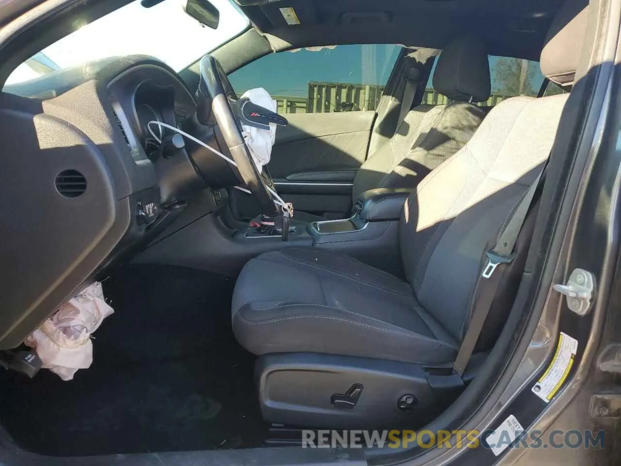 7 Photograph of a damaged car 2C3CDXBG7KH699389 DODGE CHARGER 2019