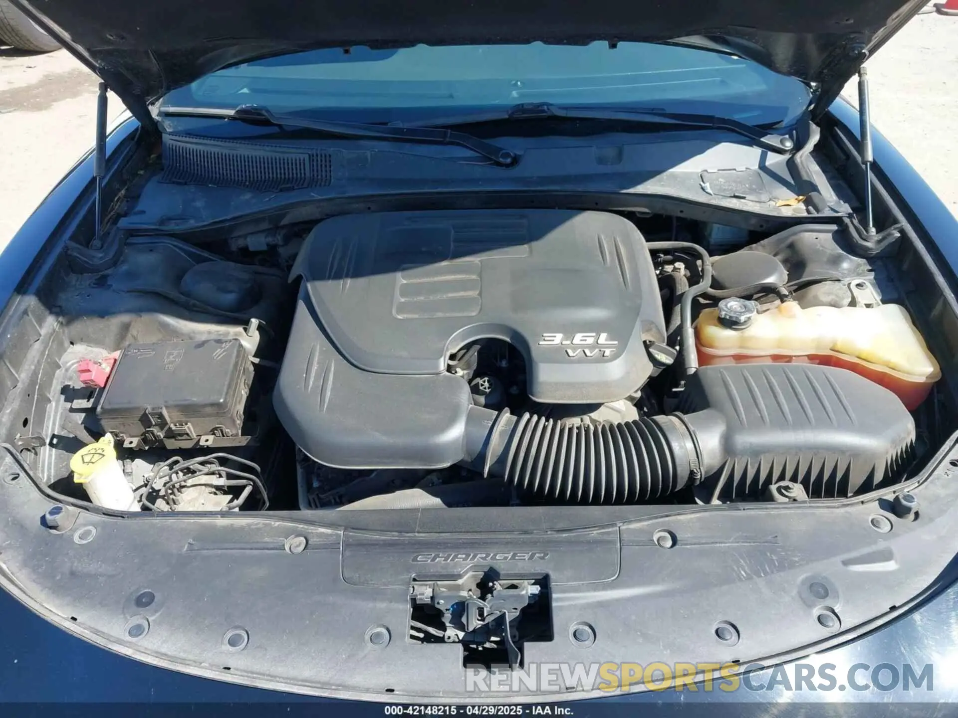 10 Photograph of a damaged car 2C3CDXBG8KH550151 DODGE CHARGER 2019