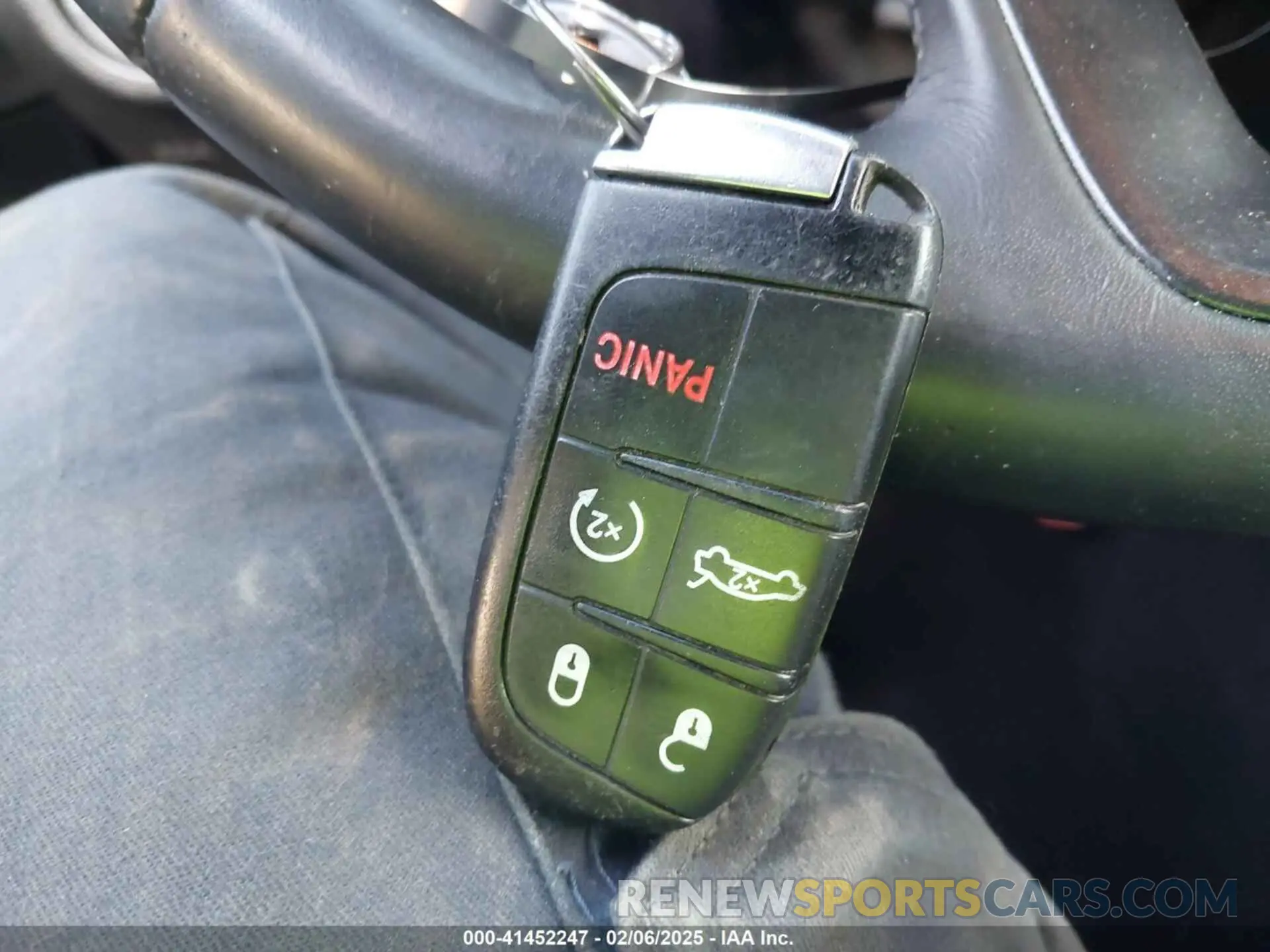 11 Photograph of a damaged car 2C3CDXBG8KH598815 DODGE CHARGER 2019