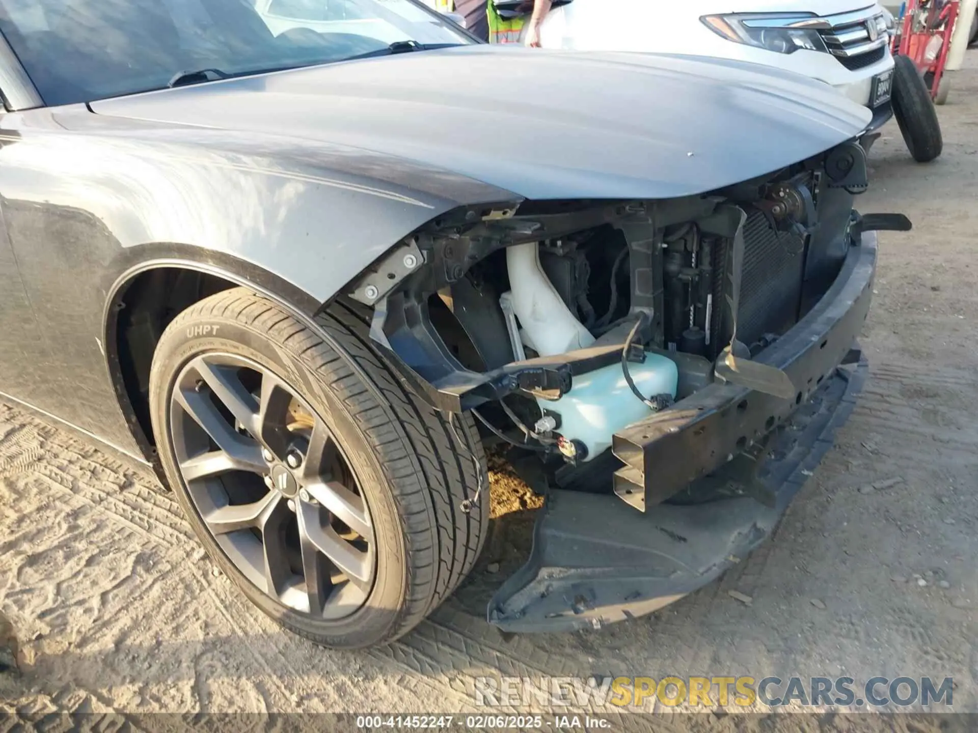 18 Photograph of a damaged car 2C3CDXBG8KH598815 DODGE CHARGER 2019
