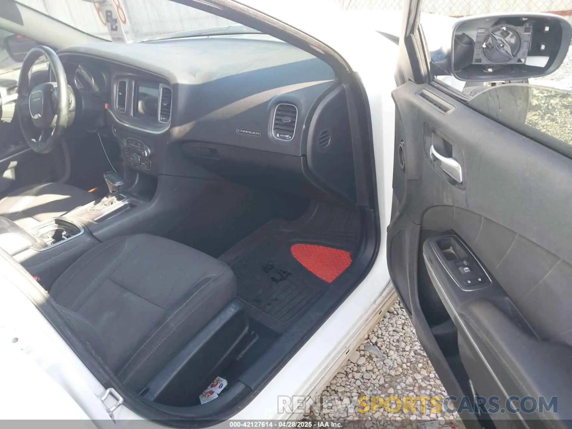 5 Photograph of a damaged car 2C3CDXBG8KH628234 DODGE CHARGER 2019